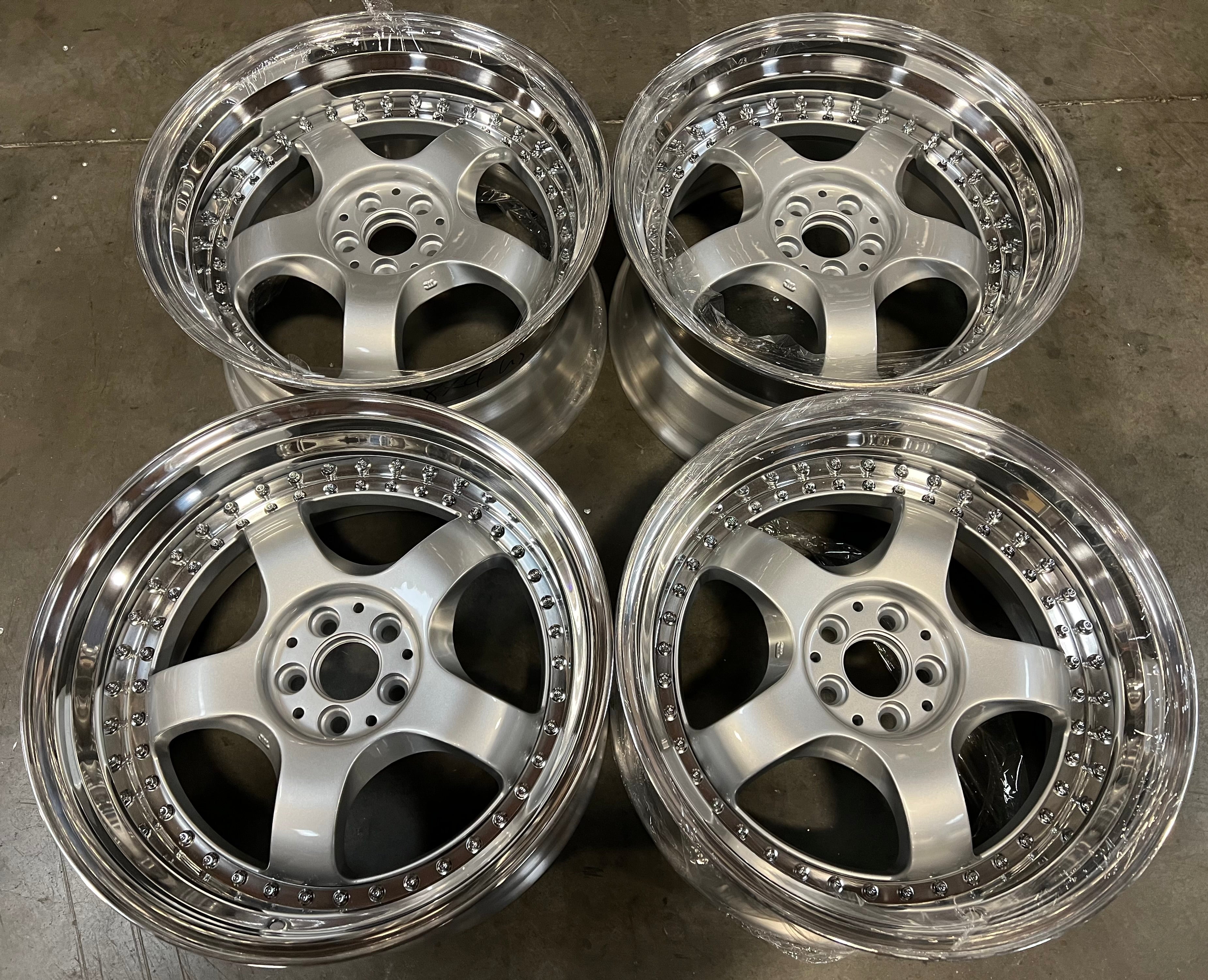 18” GMR Bishop Step 5x100 Silver