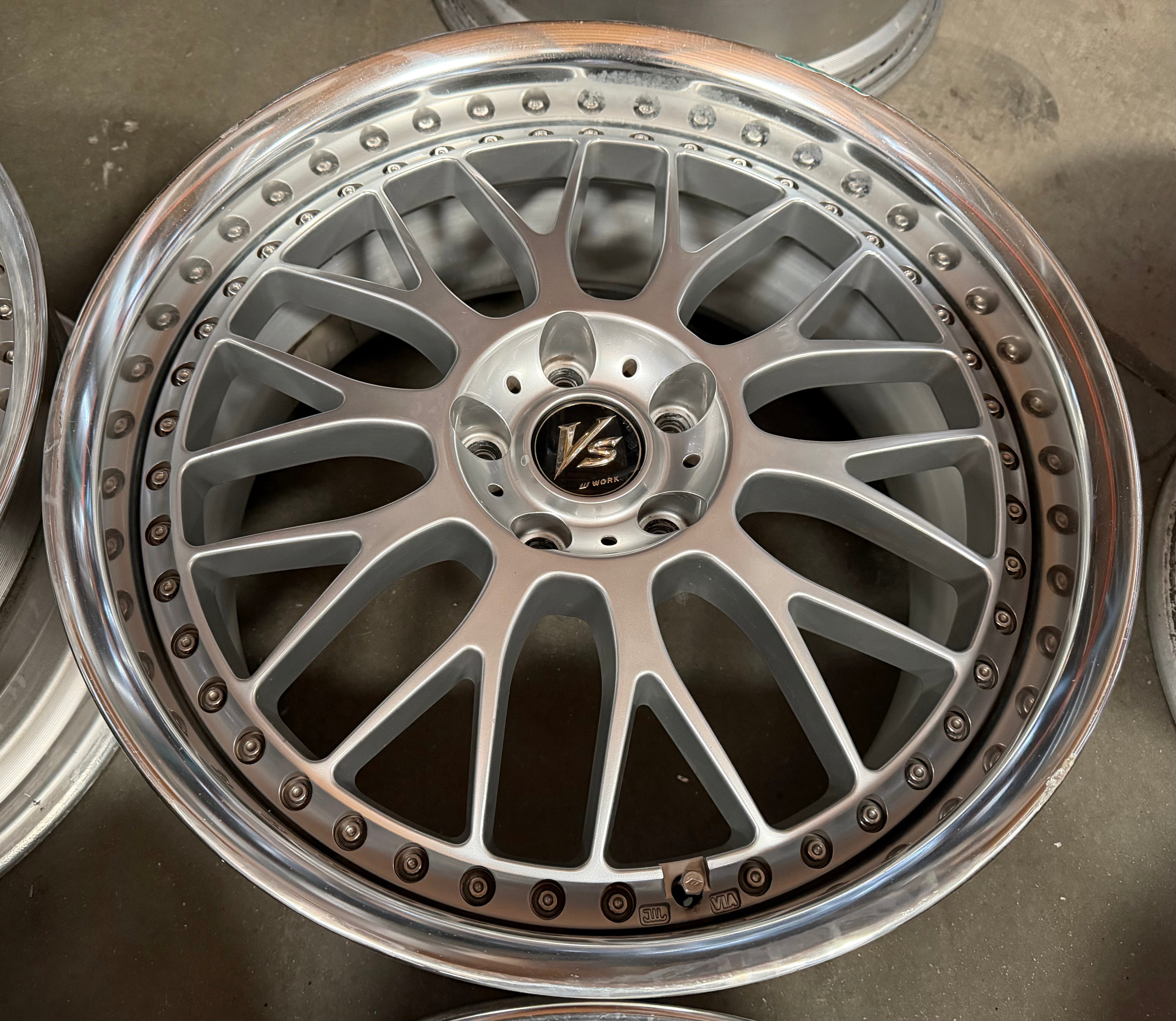 19” Work VS-XX 5x114.3 Silver