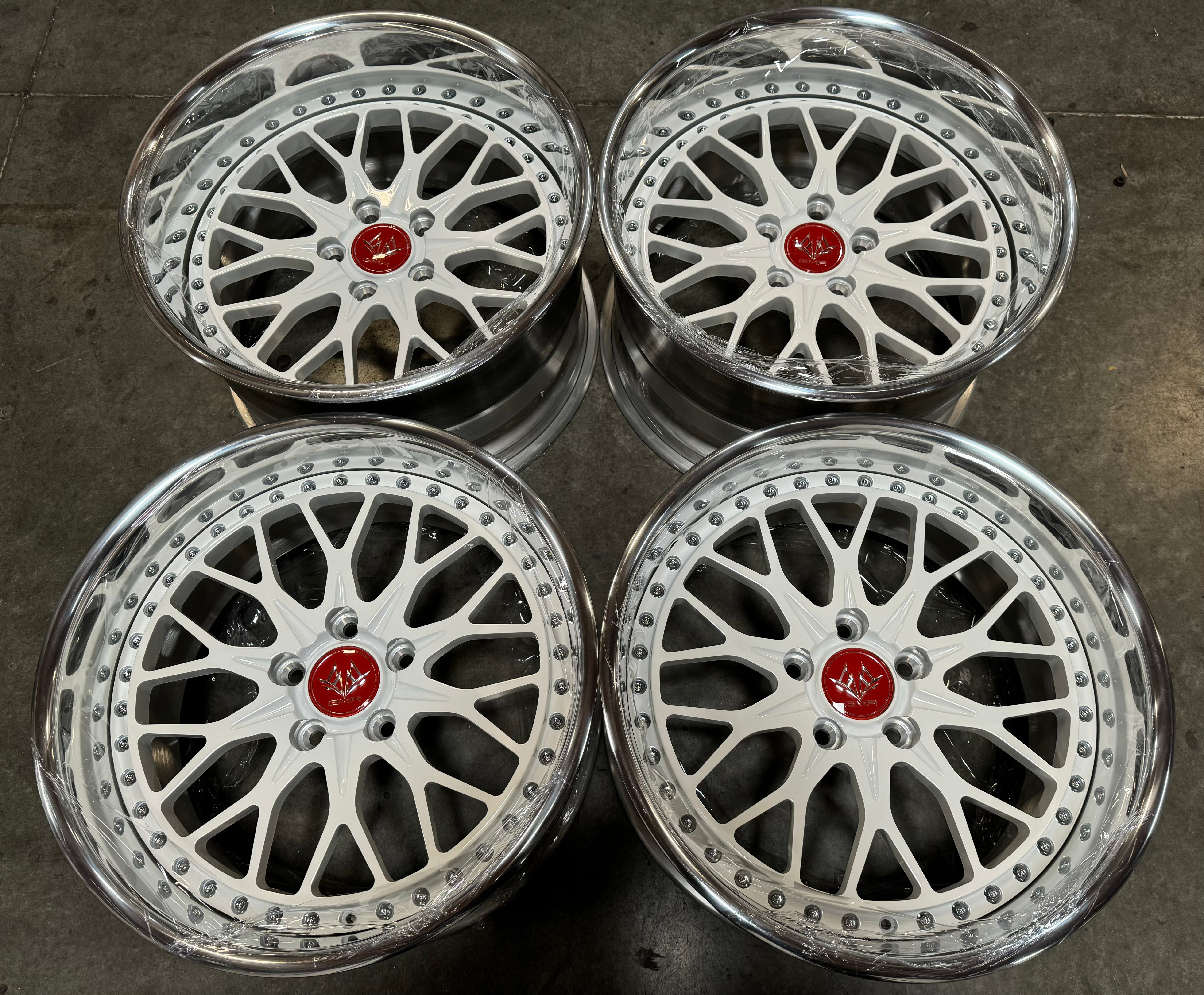 18” GMR  Forged Raven Gloss white 5x114.3 (SPECIAL)