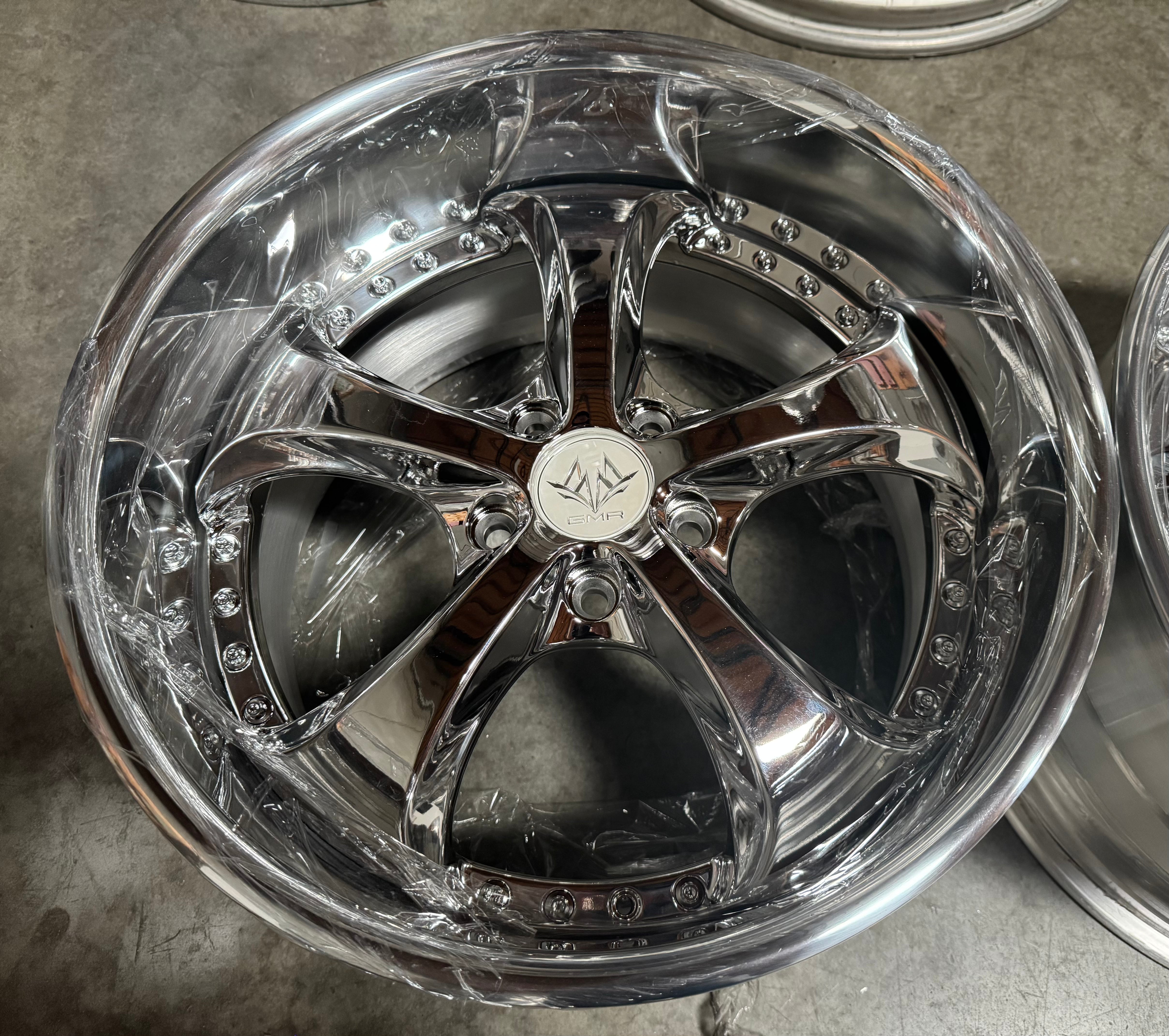18” GMR Saint 5x114.3 Vacuum chrome (Pair of 2)