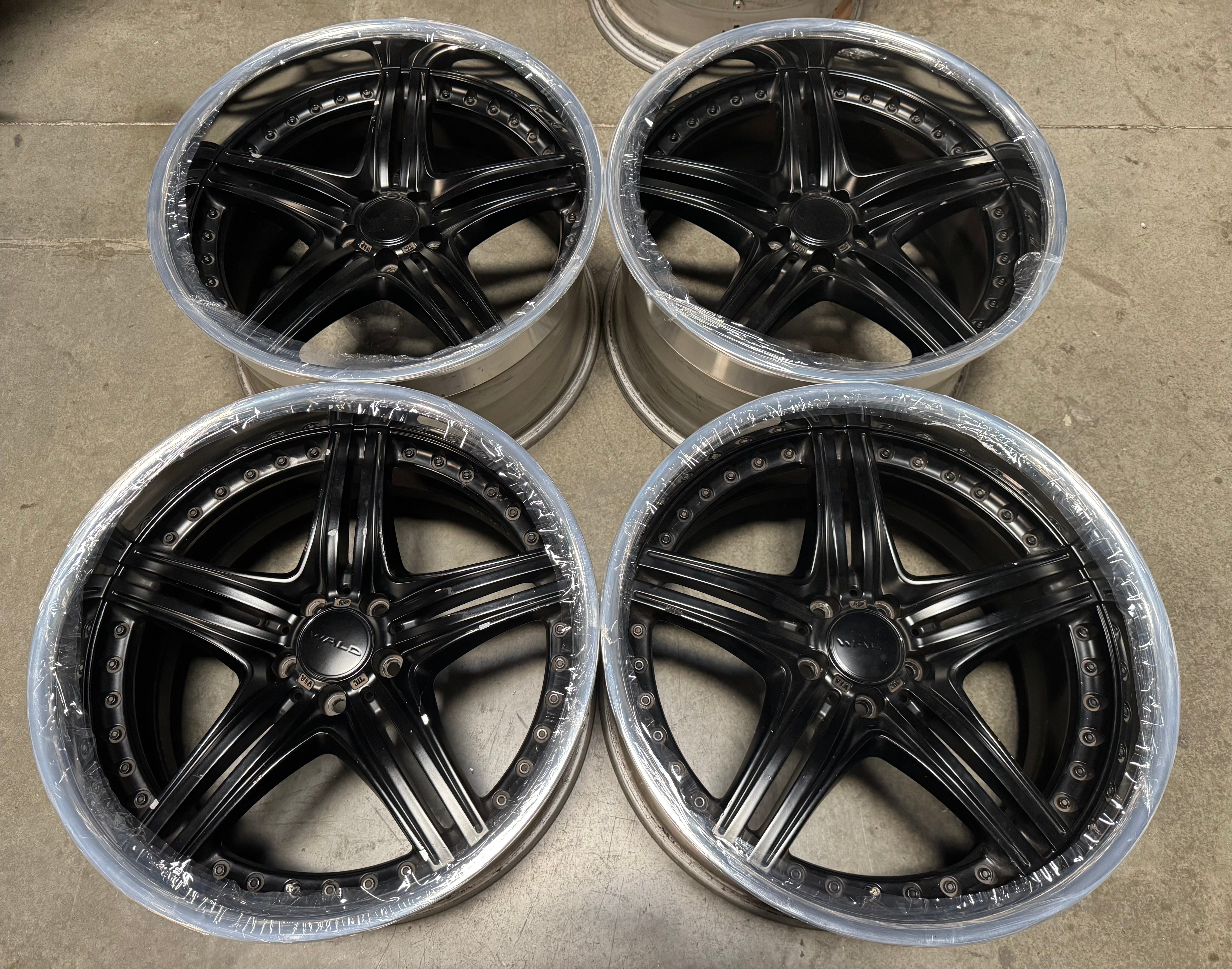 20” WALD Manhora 5x114.3