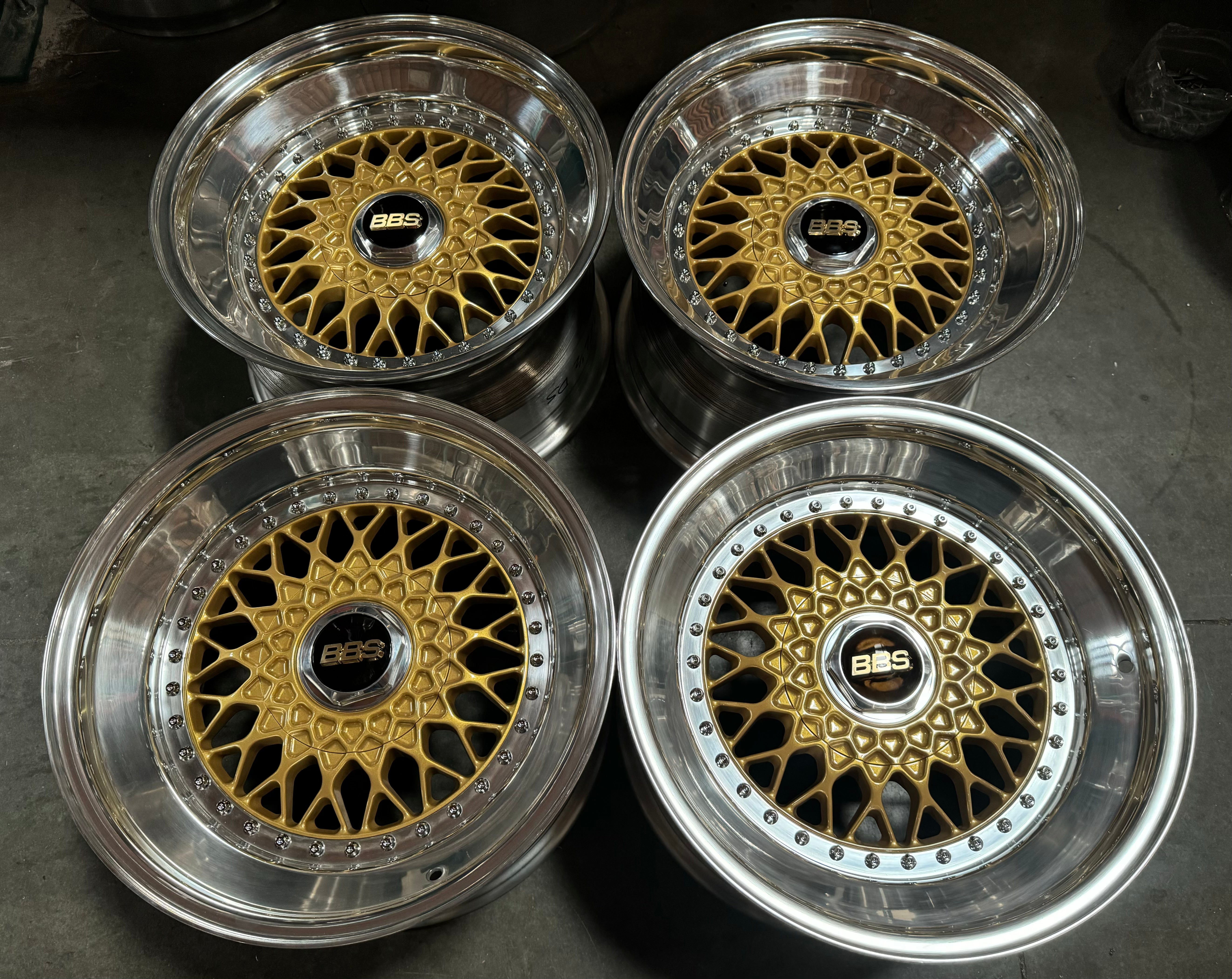 17” BBS RS 16-17 Double Step 5x114.3 (Gold)