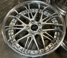 Load image into Gallery viewer, 18” GMR FORGED Morph 5x114.3