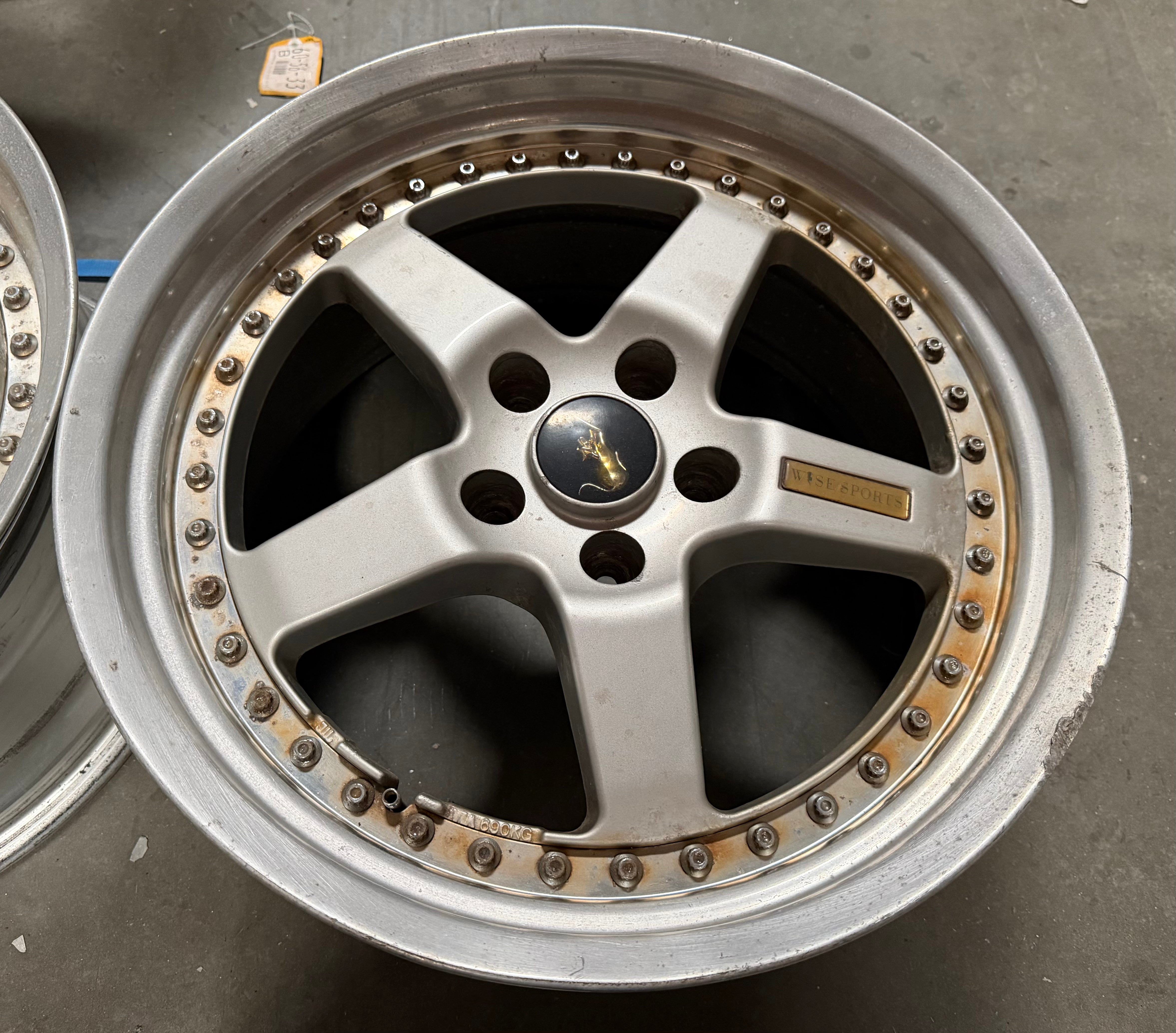 18” Desmond Wise Sport 5x114.3 (Pair of 2 only)