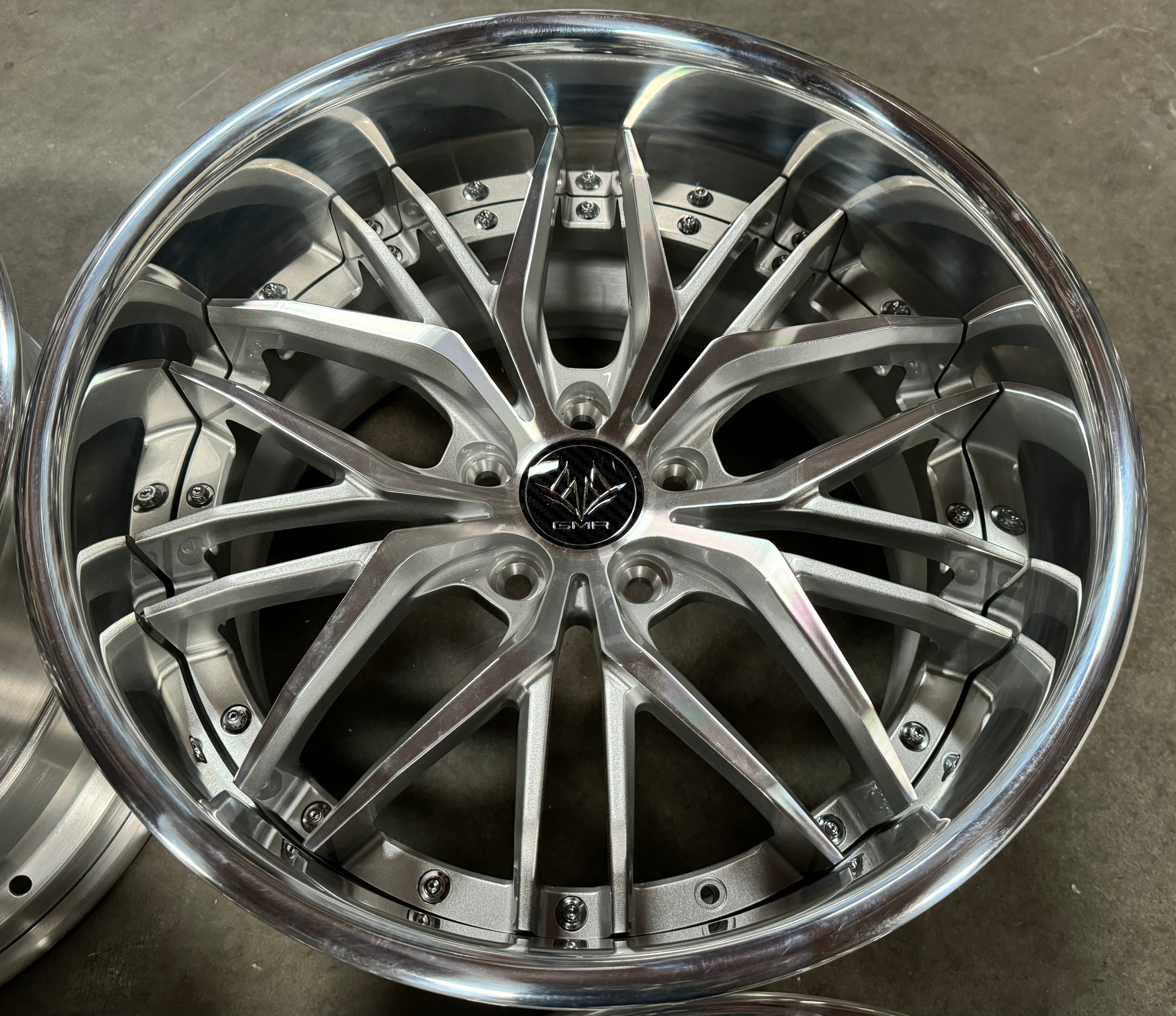18” GMR Forged LS-6 5x114.3