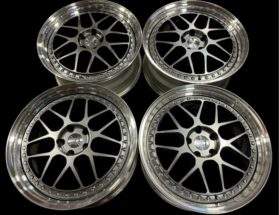 品良く着こなすため Latest Arrivals Products Newest & レースクイーン