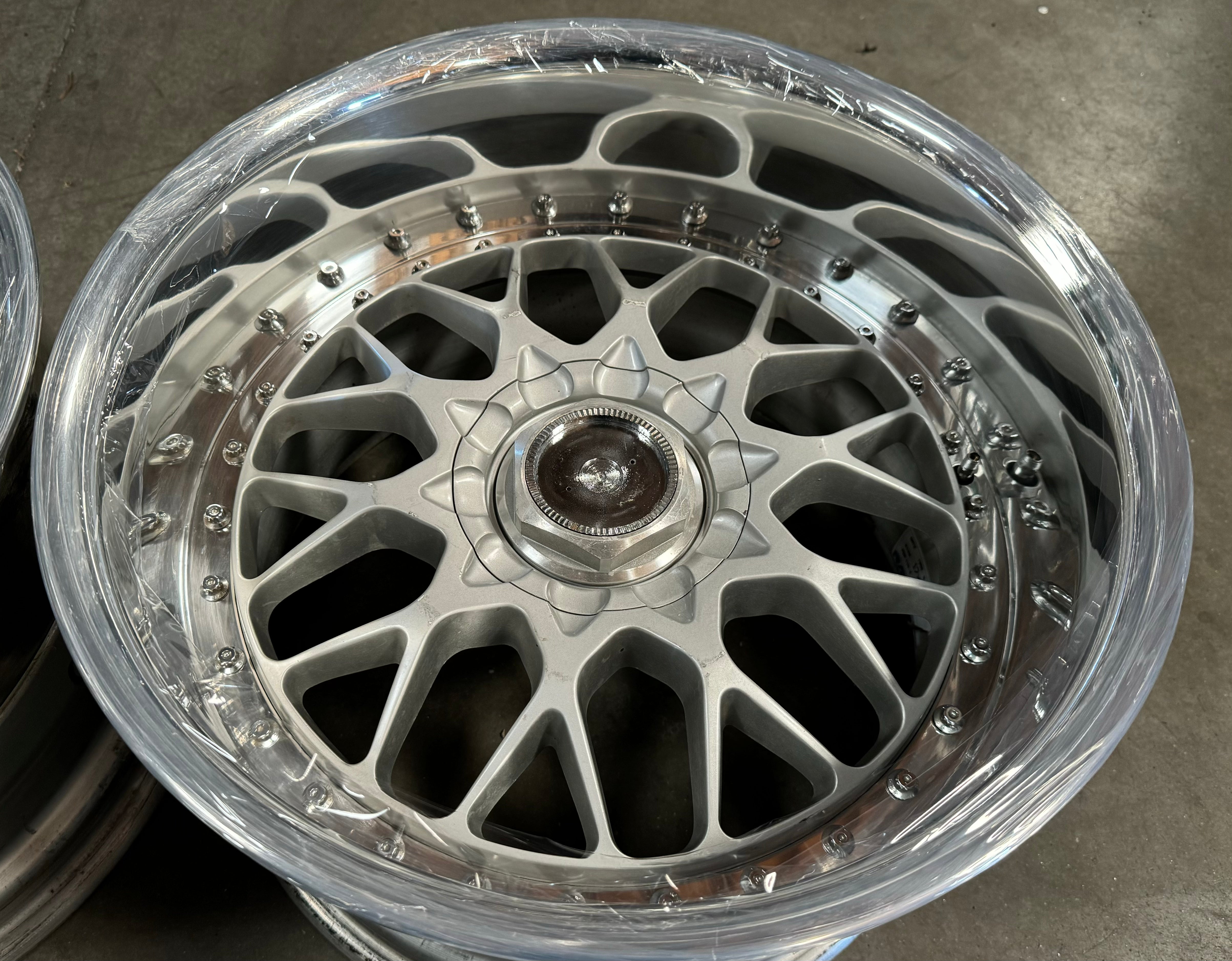 17” Volk Racing Evo III 4/5x114.3