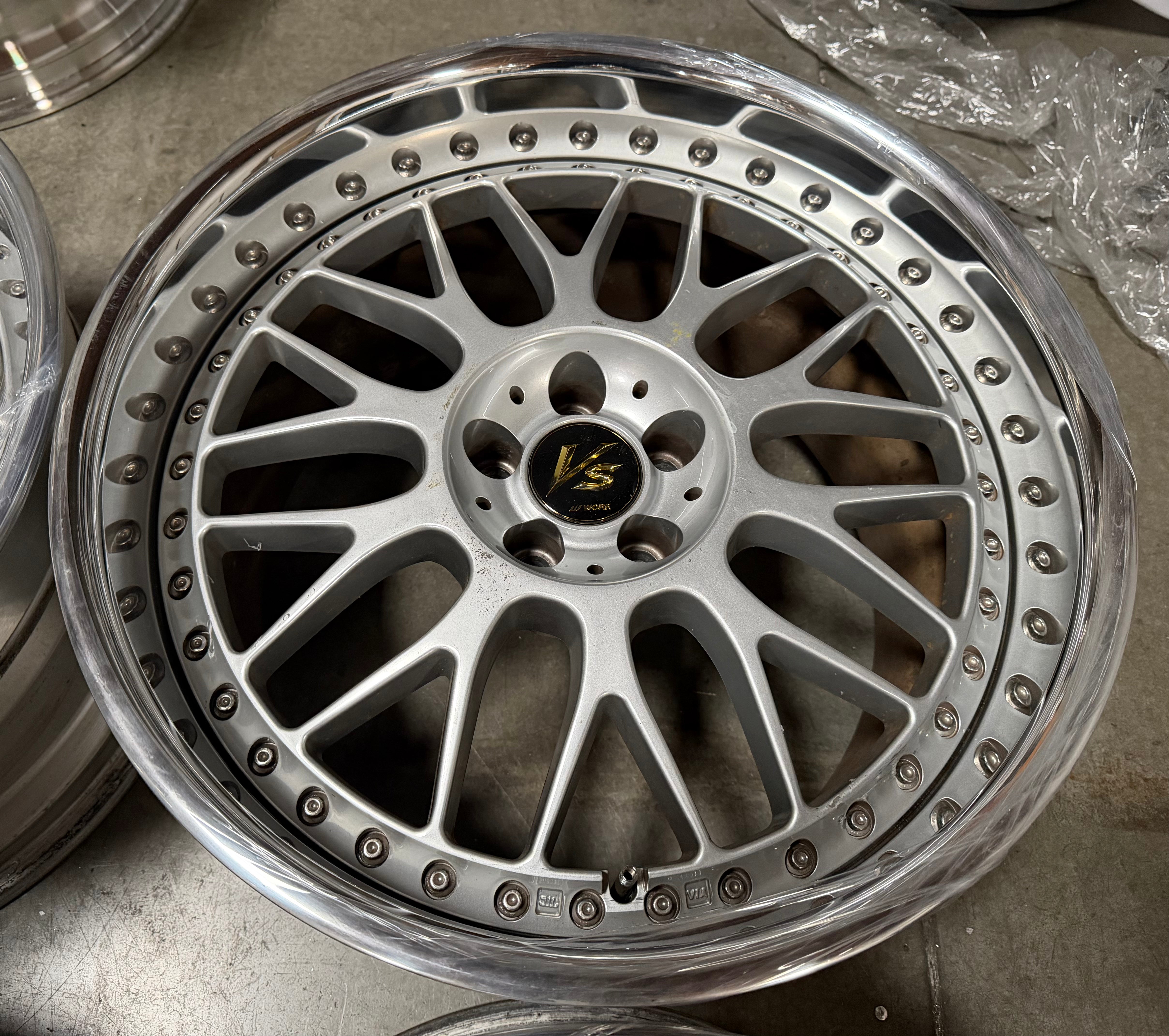 18” Work VS-XX Silver 5x100