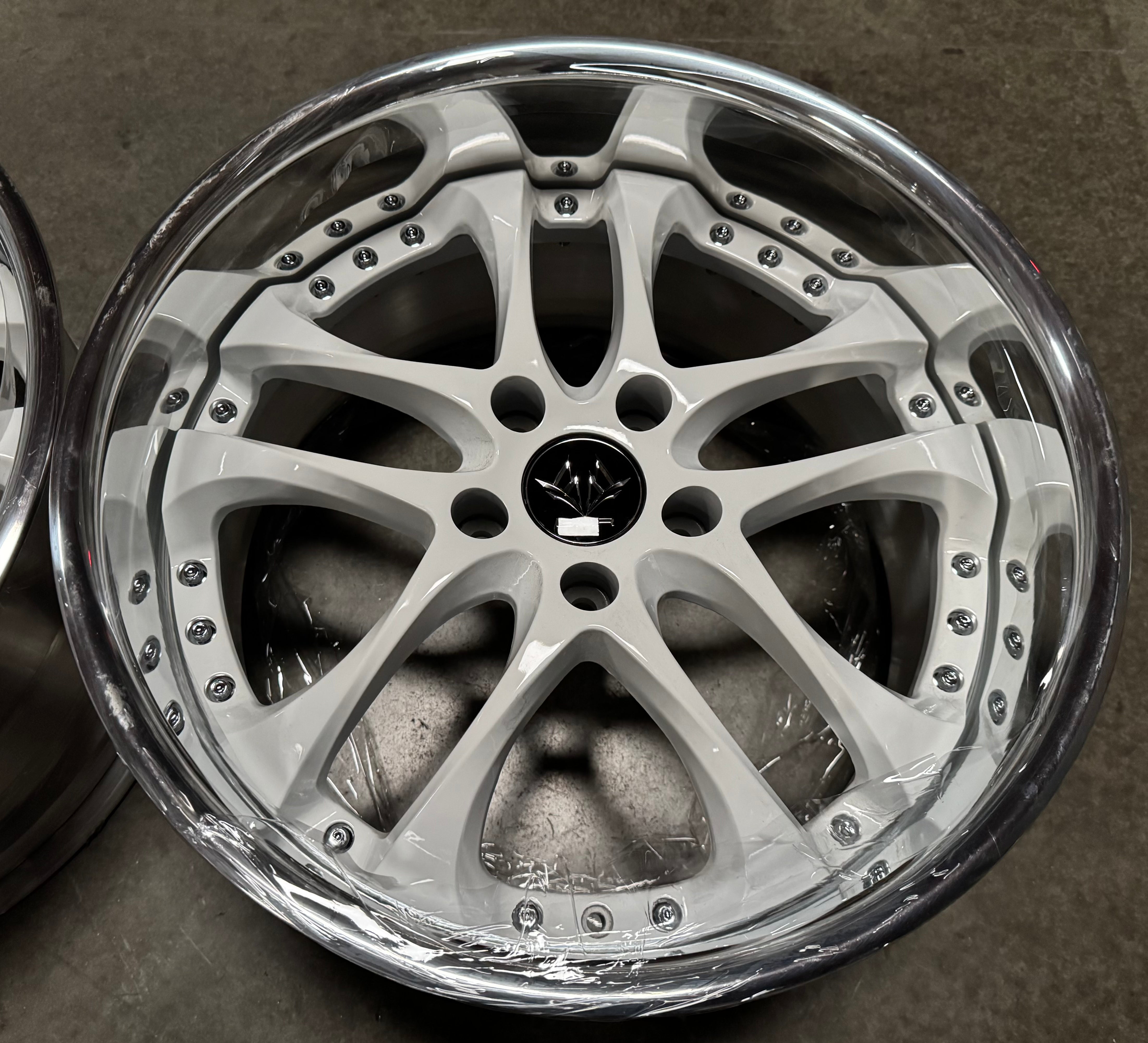 18” GMR Caesar 5x114.3 White (Pair of 2 wheels)