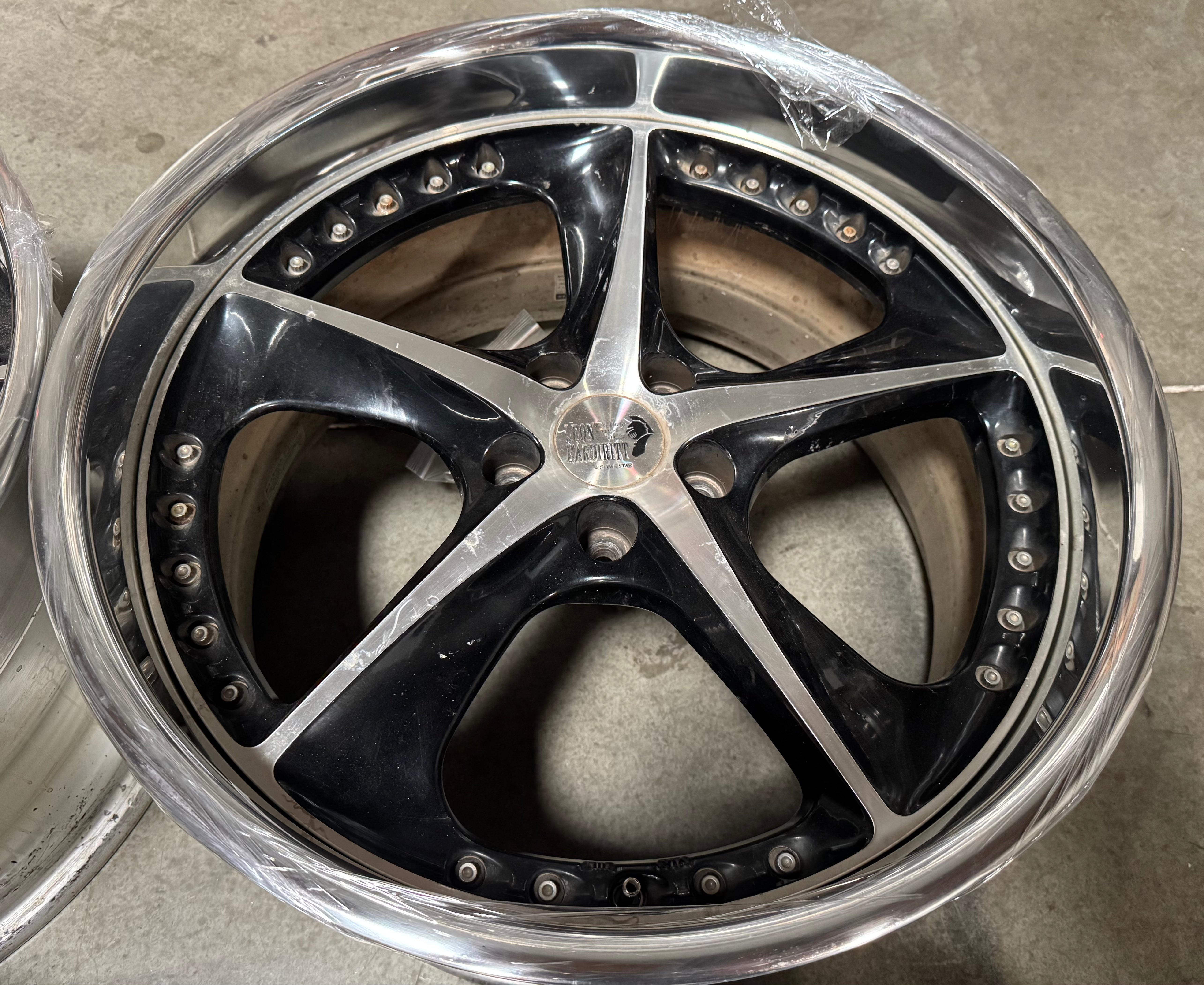 20” Leon Hardiritt Vertu 5x114.3