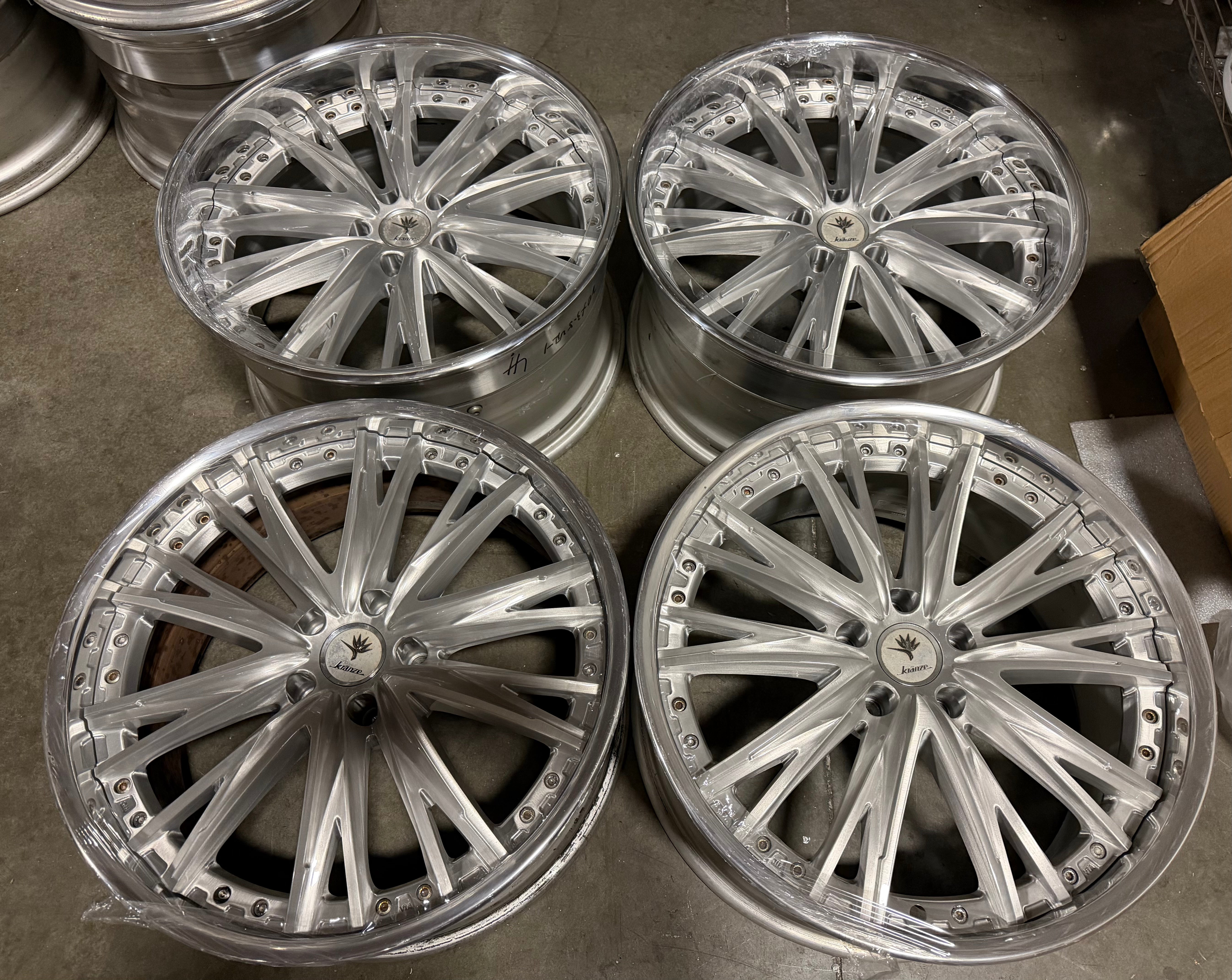 20” Weds Elaborar 5x114.3 Brush