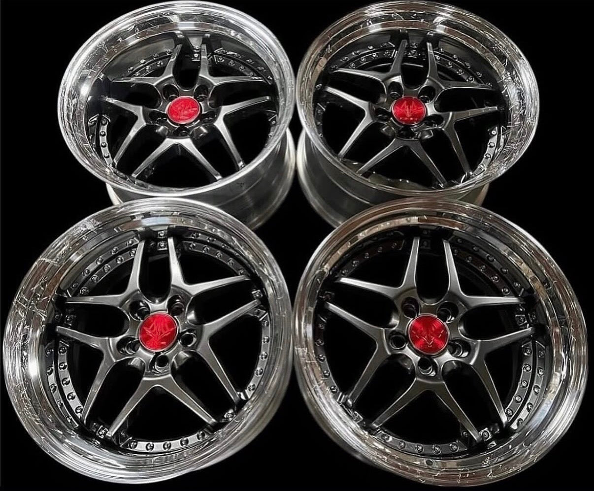 18” GMR Evoke Step Stagger 5x114.3 Titan Black