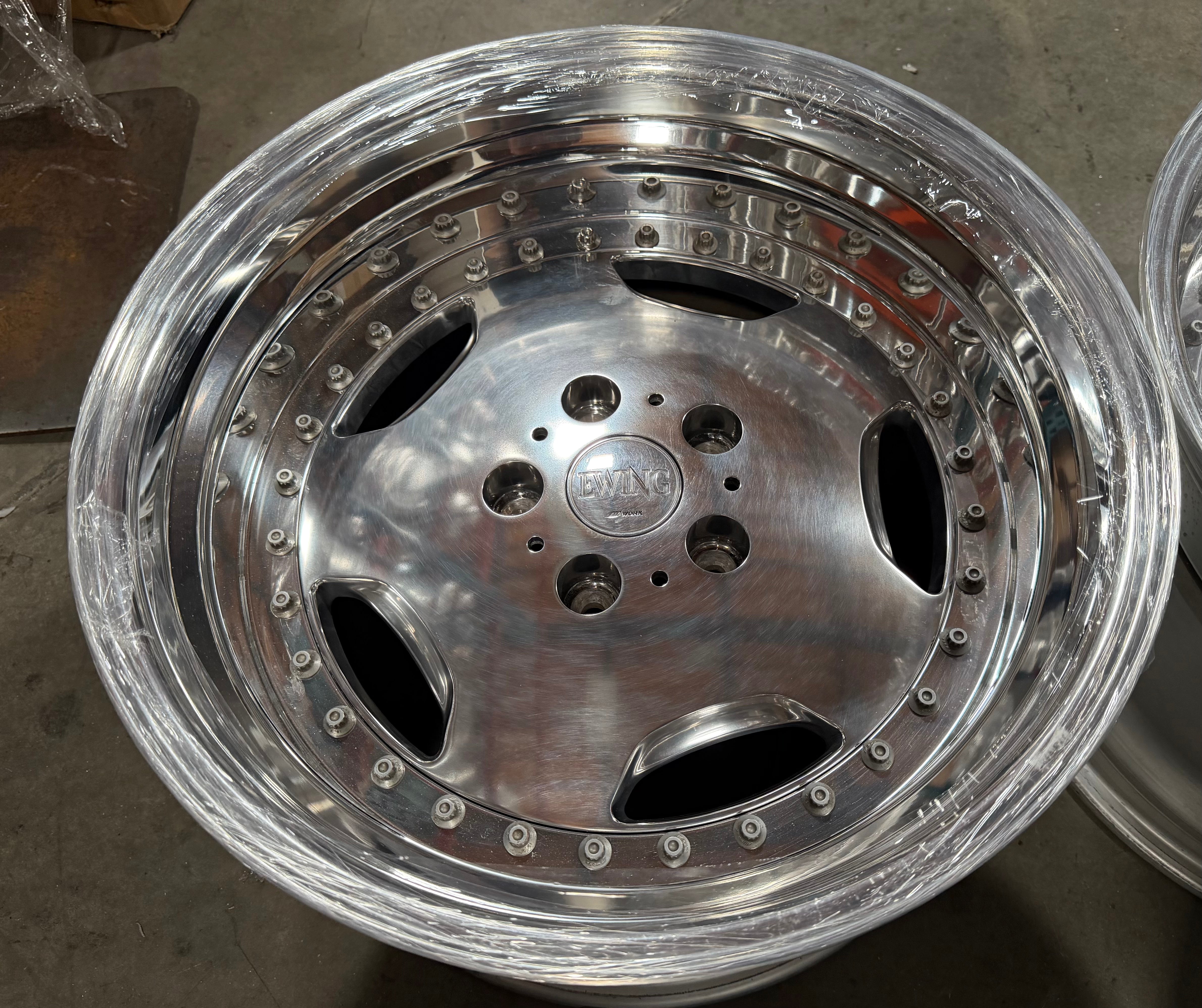 Work Rim Ewing 17” Work Ewing Step 5x114.3 Polish