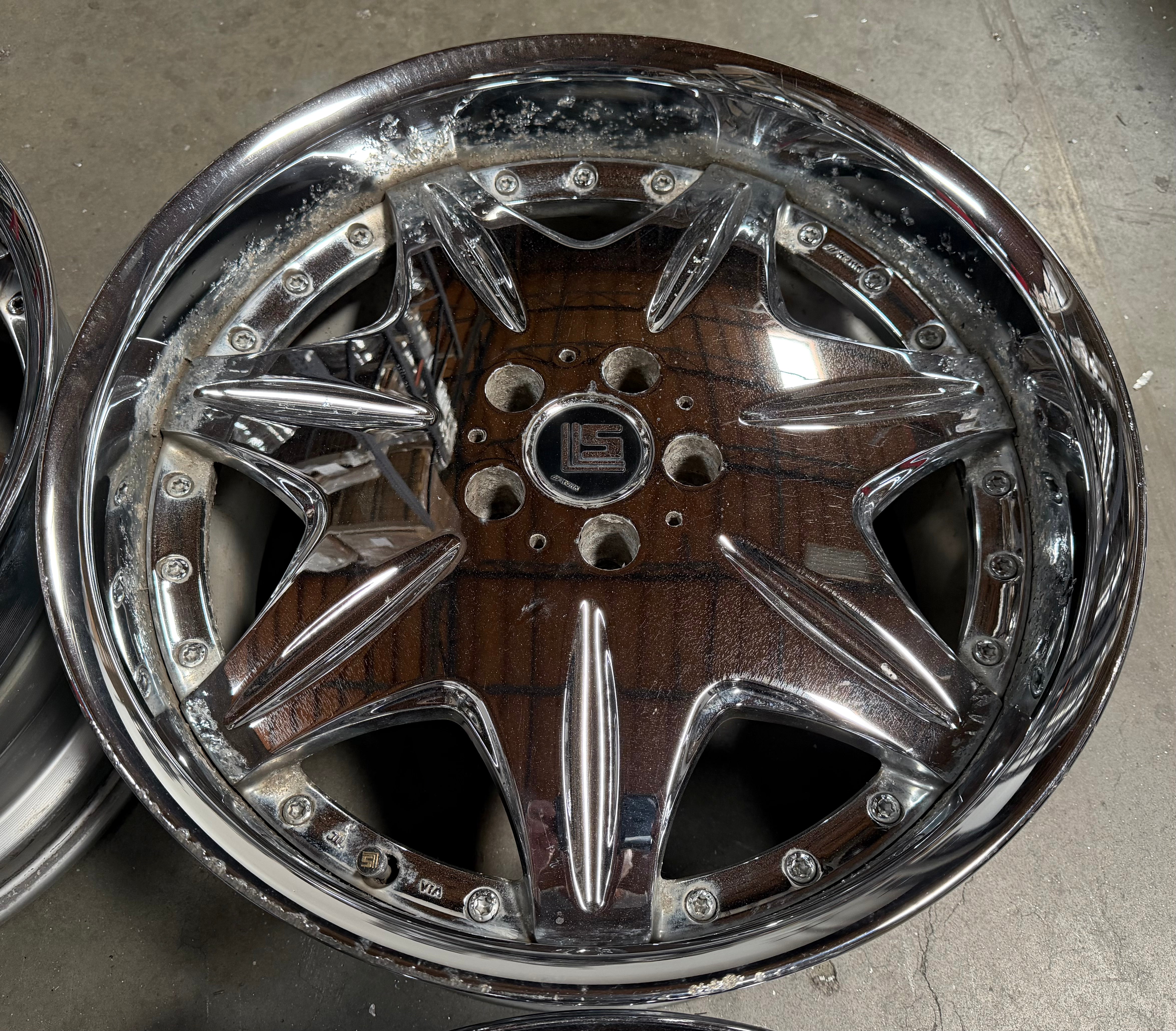 20” Work LS207 5x114.3