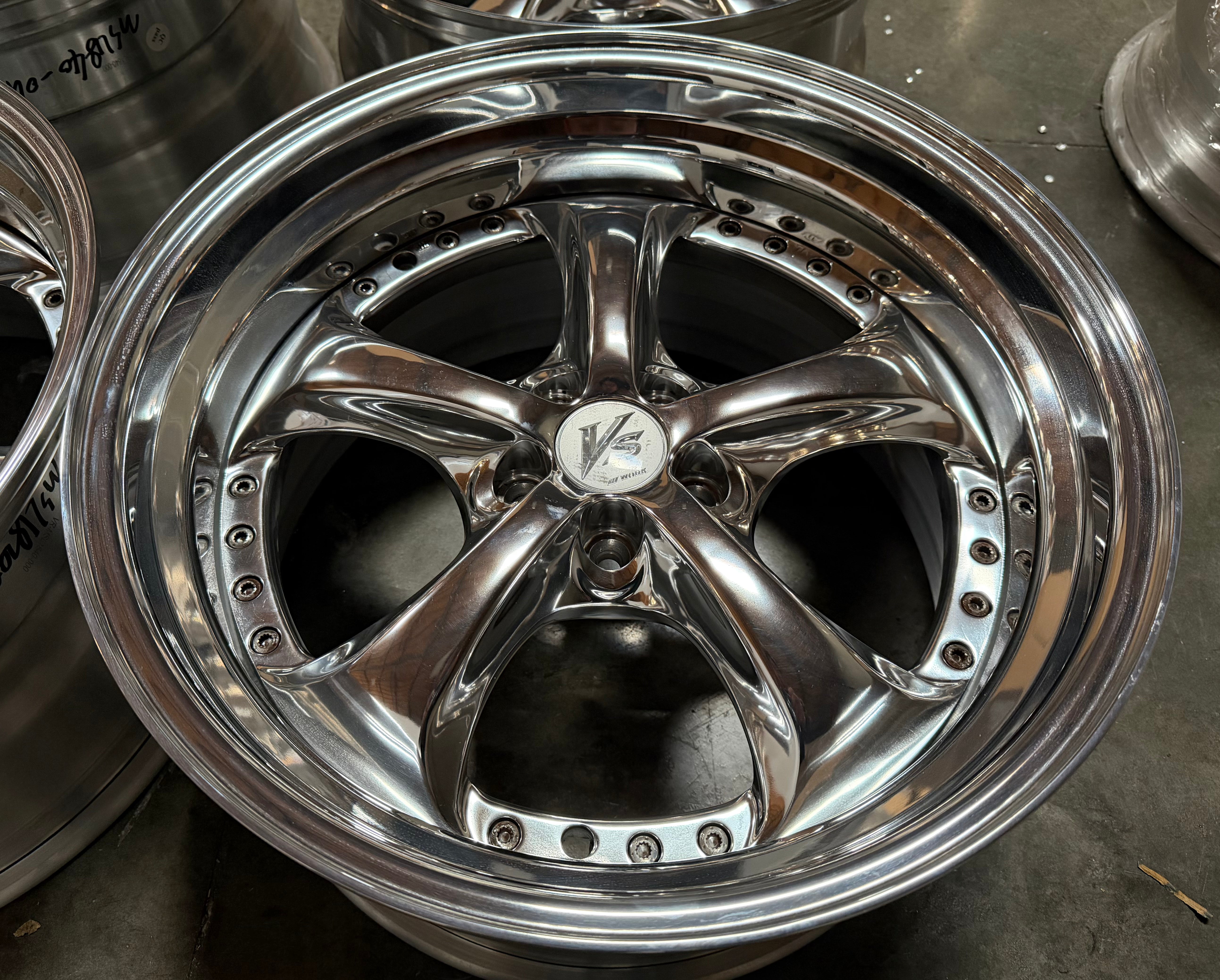 18” Work VS-KF 5x100 Step / 18x9.5 +18