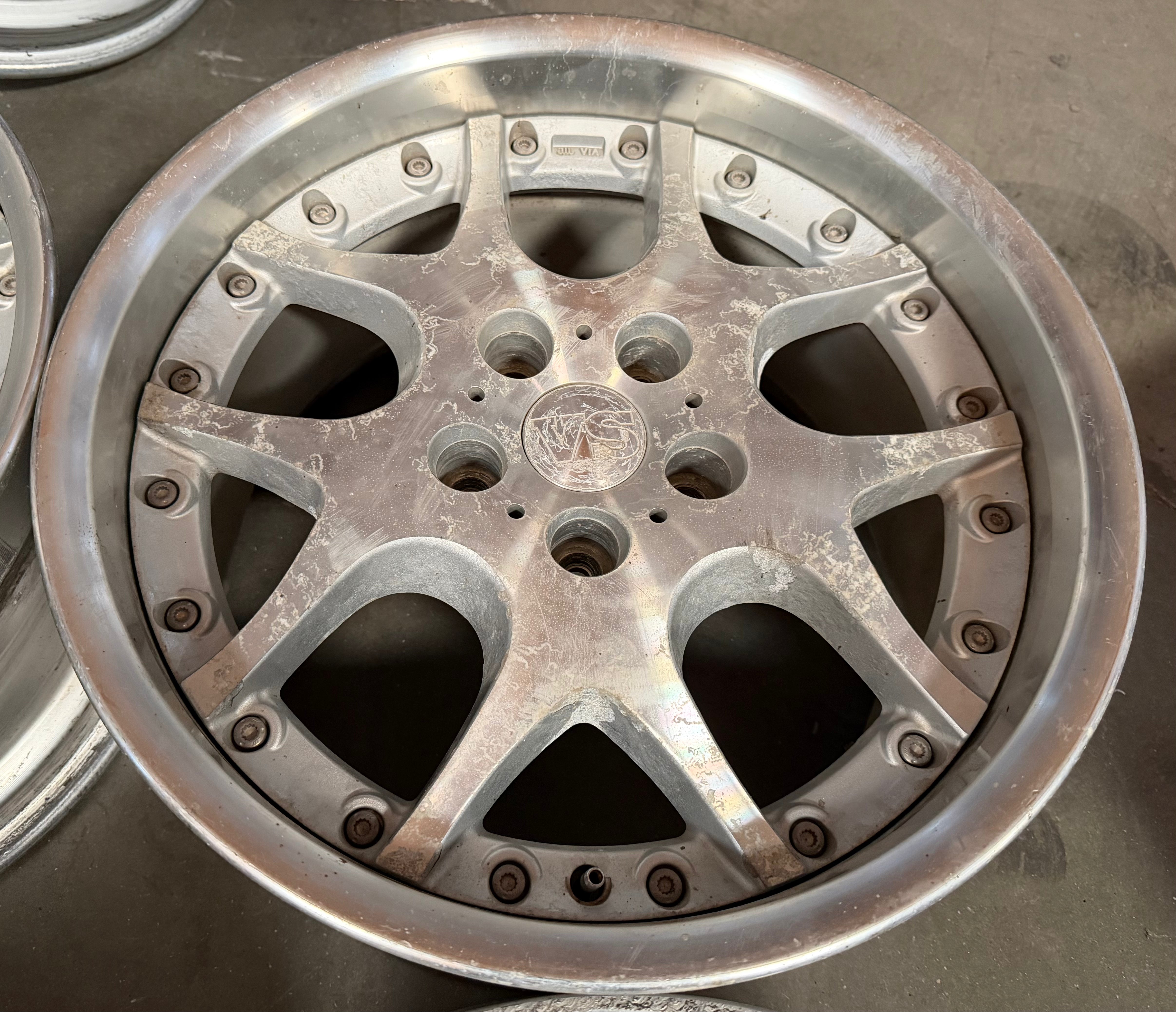 17” Work VS Dish 5x114.3