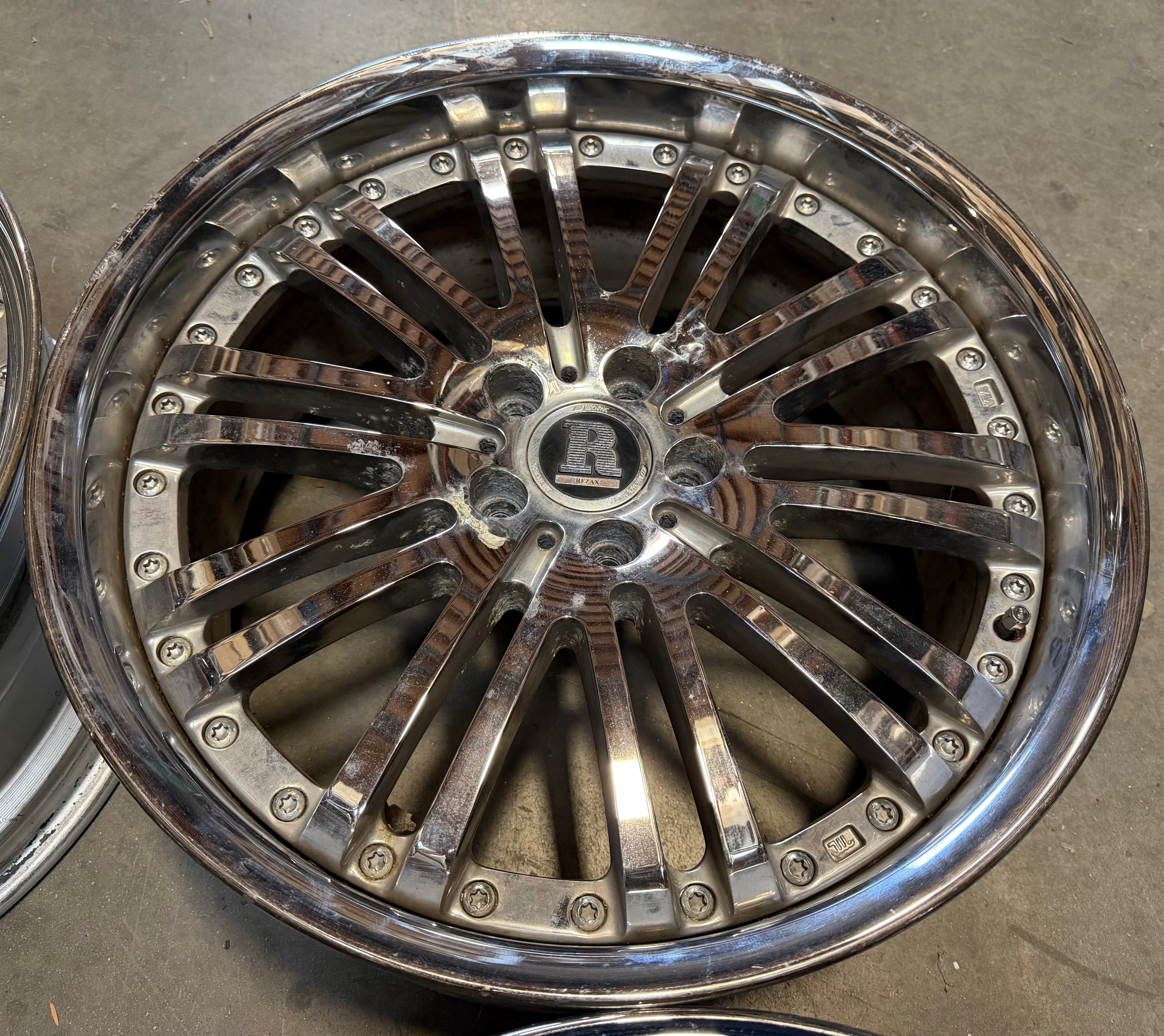 20” Work Rezax III 5x114.3 chrome