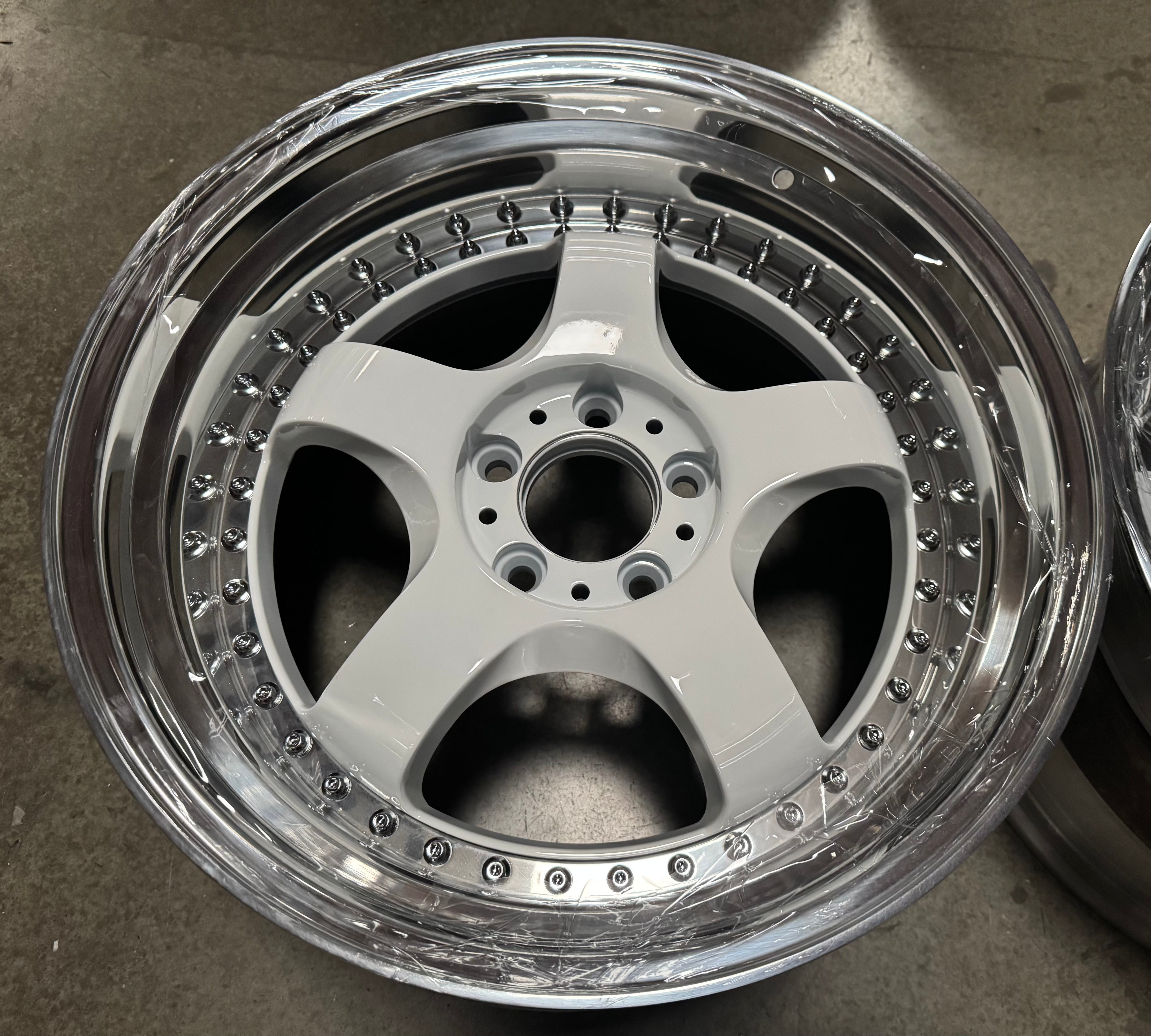 18” GMR Bishop Step 5x114.3 White (Pair of 2)