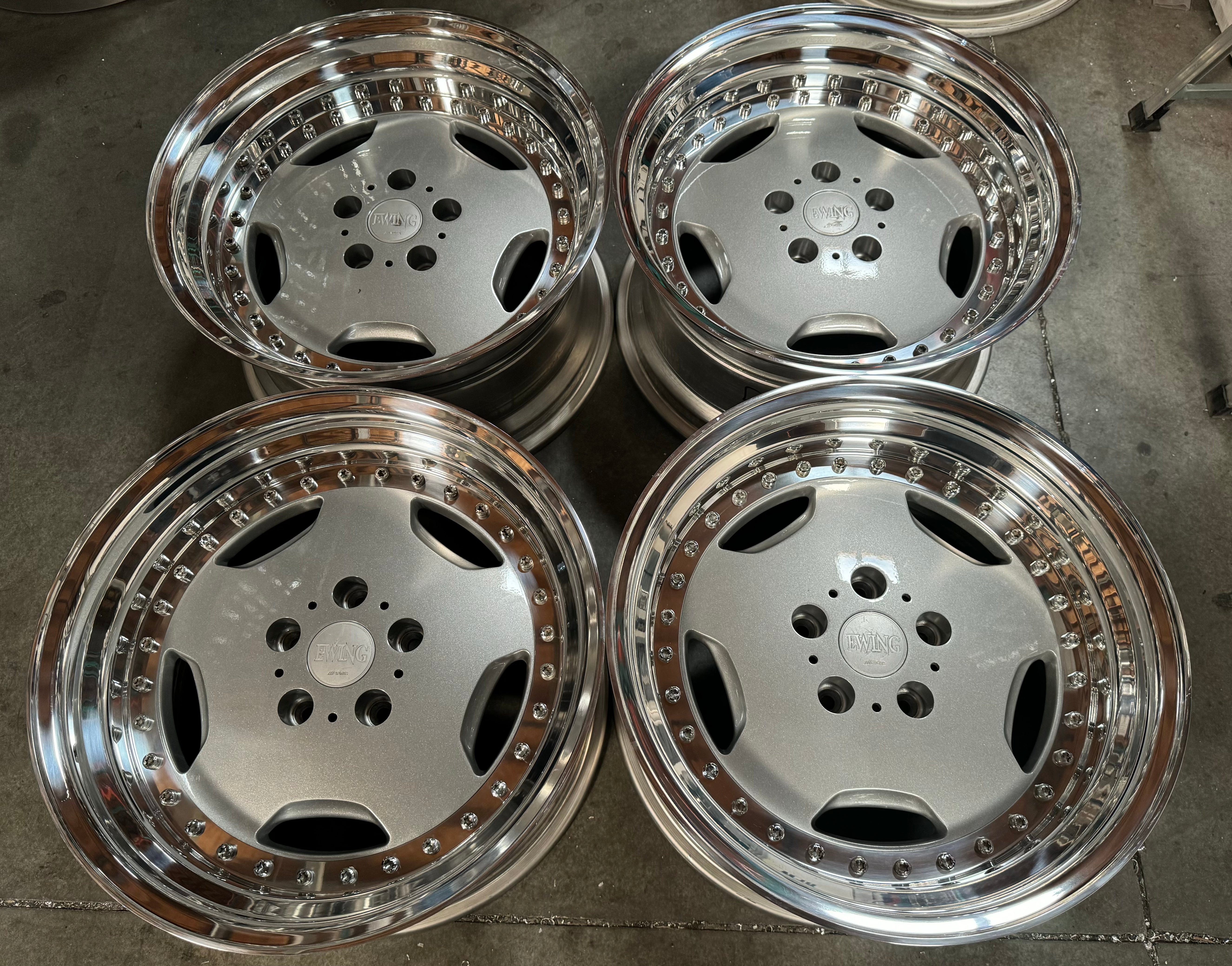 17” Work Ewing 5x114.3 Silver