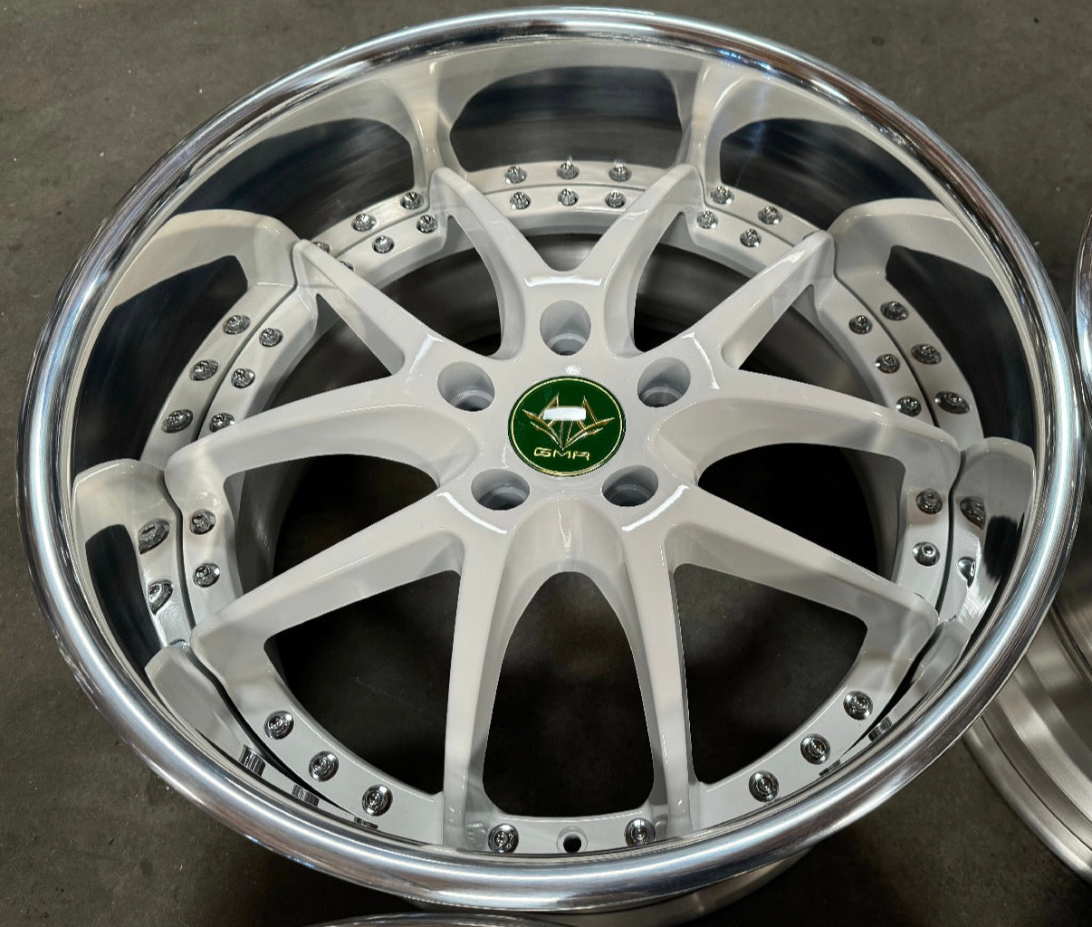 18” GMR Versus 5x114.3 (Pair of 2）