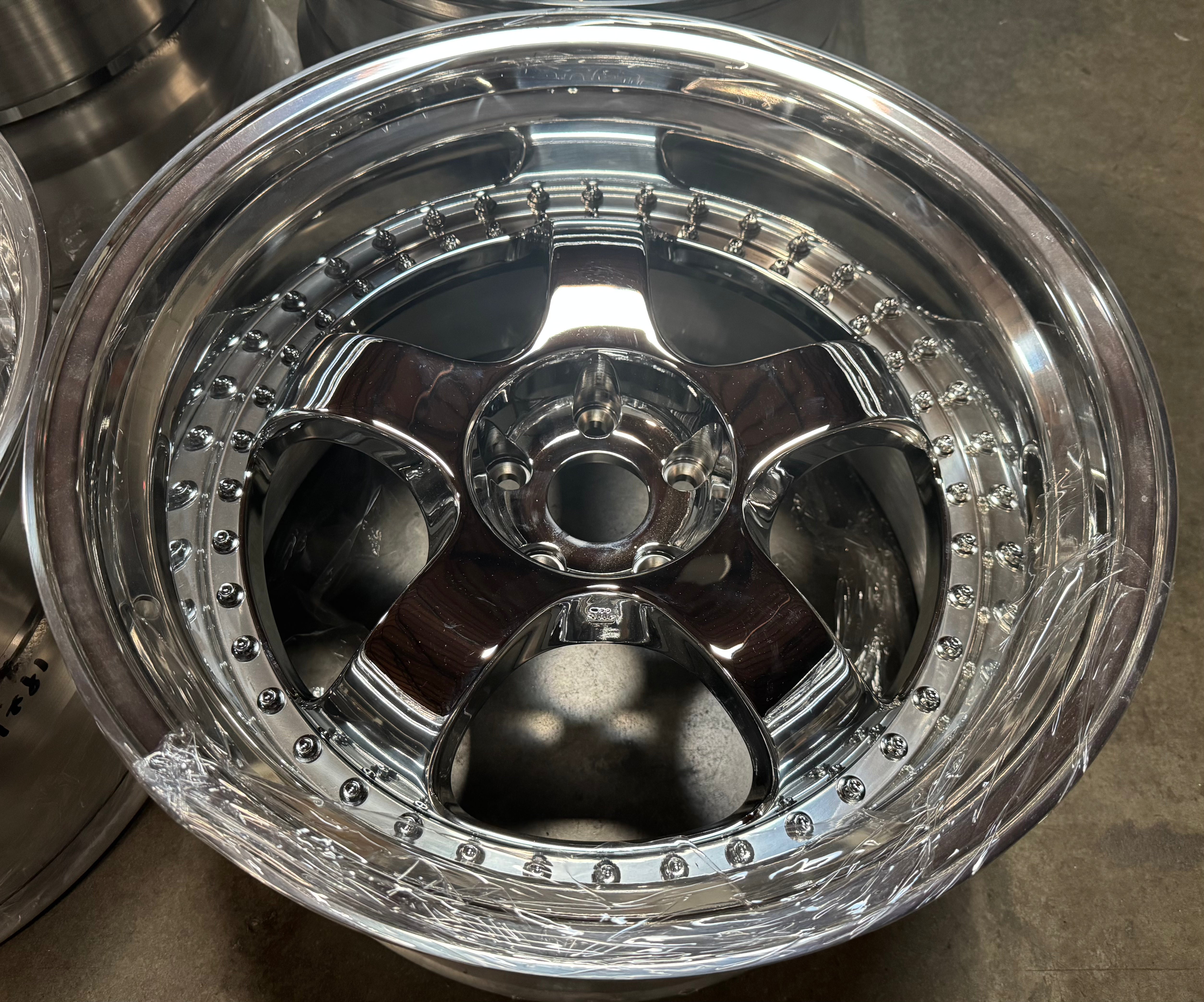 19” GMR Bishop II 5x114.3 Chrome