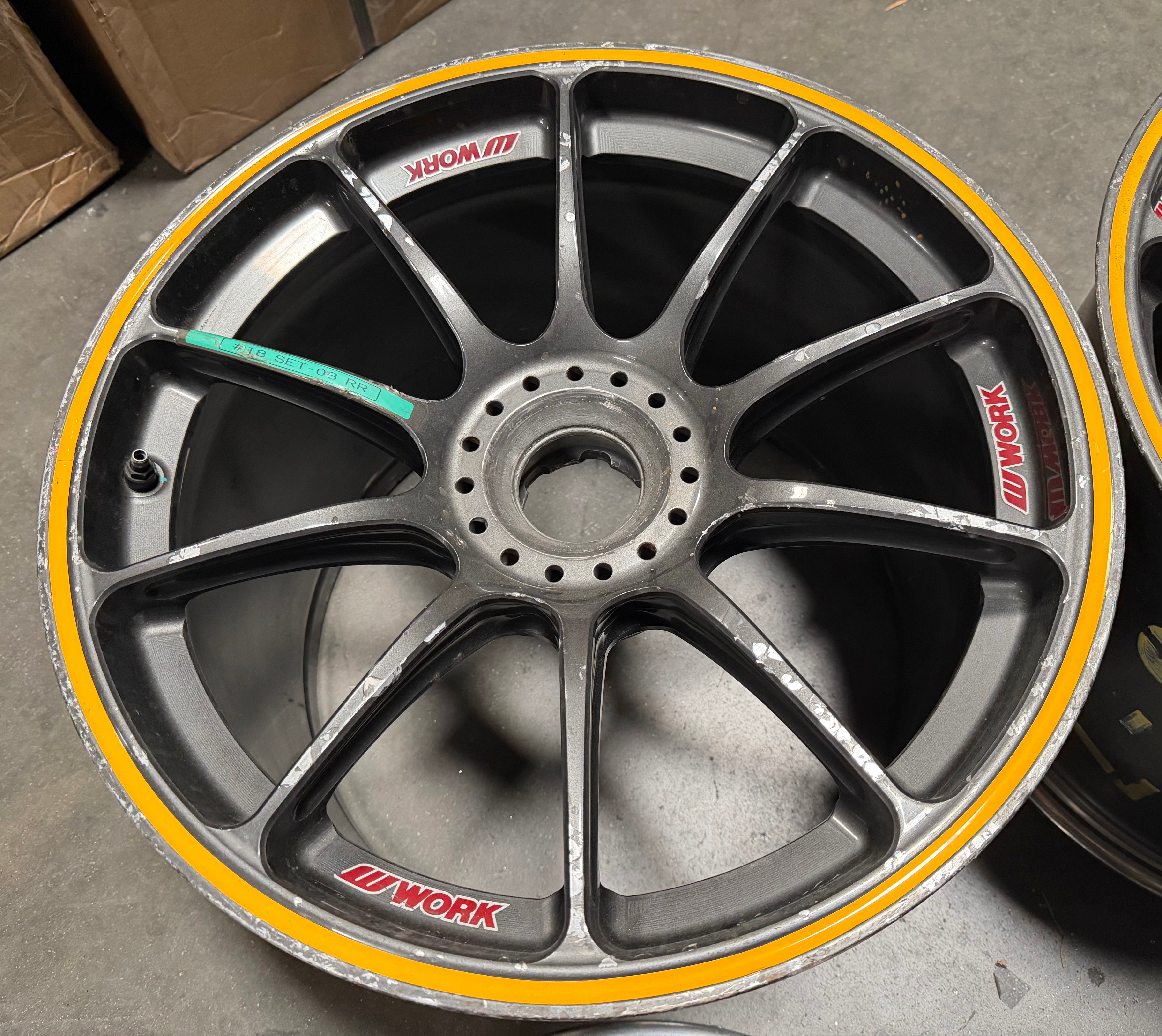 Wheel Lock In Racing 18” Work center lock Racing wheels (Set of 4)