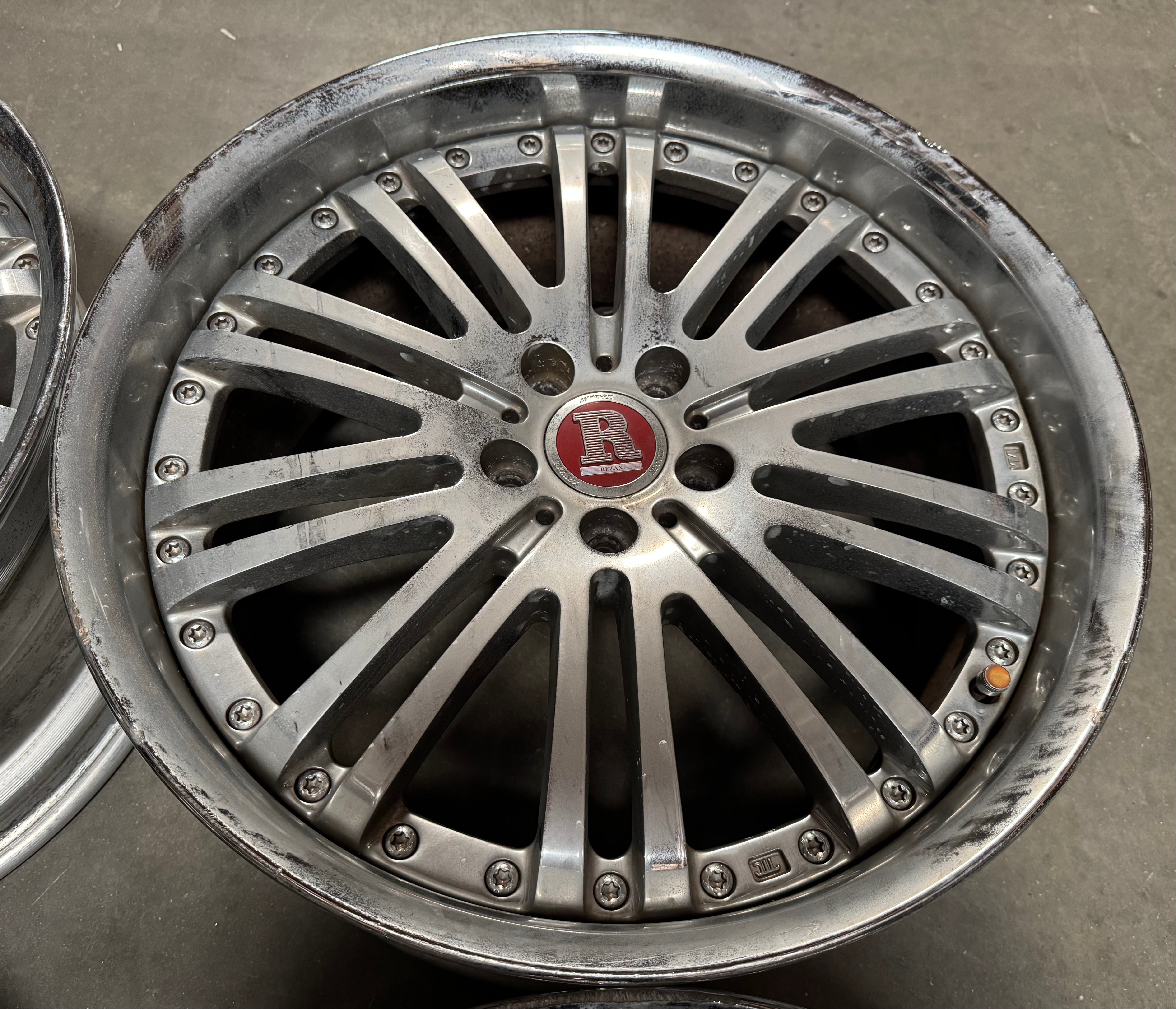 20” Work Rezax III 5x114.3