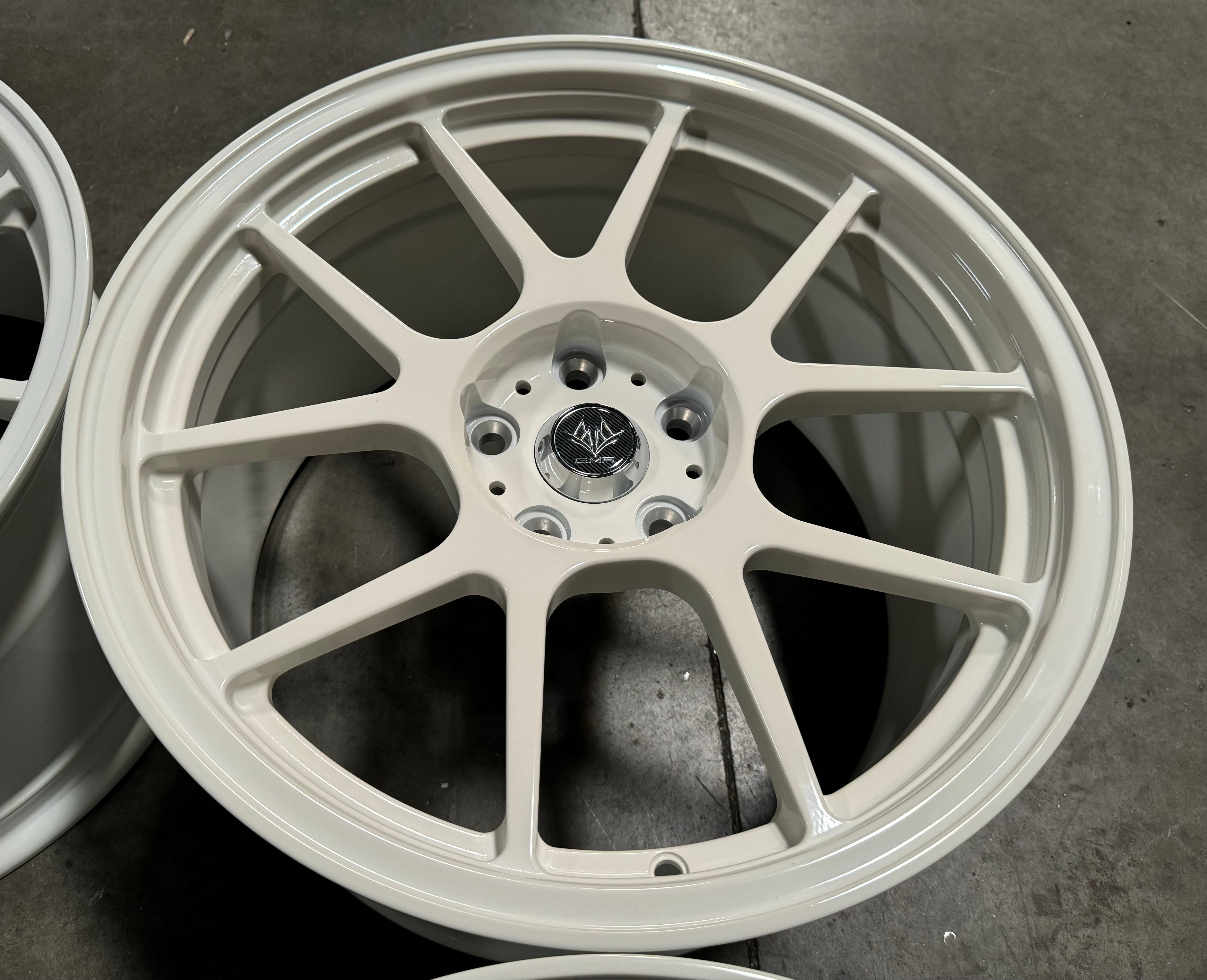 18” GMR T5 Forged Gloss Champion white 5x114.3