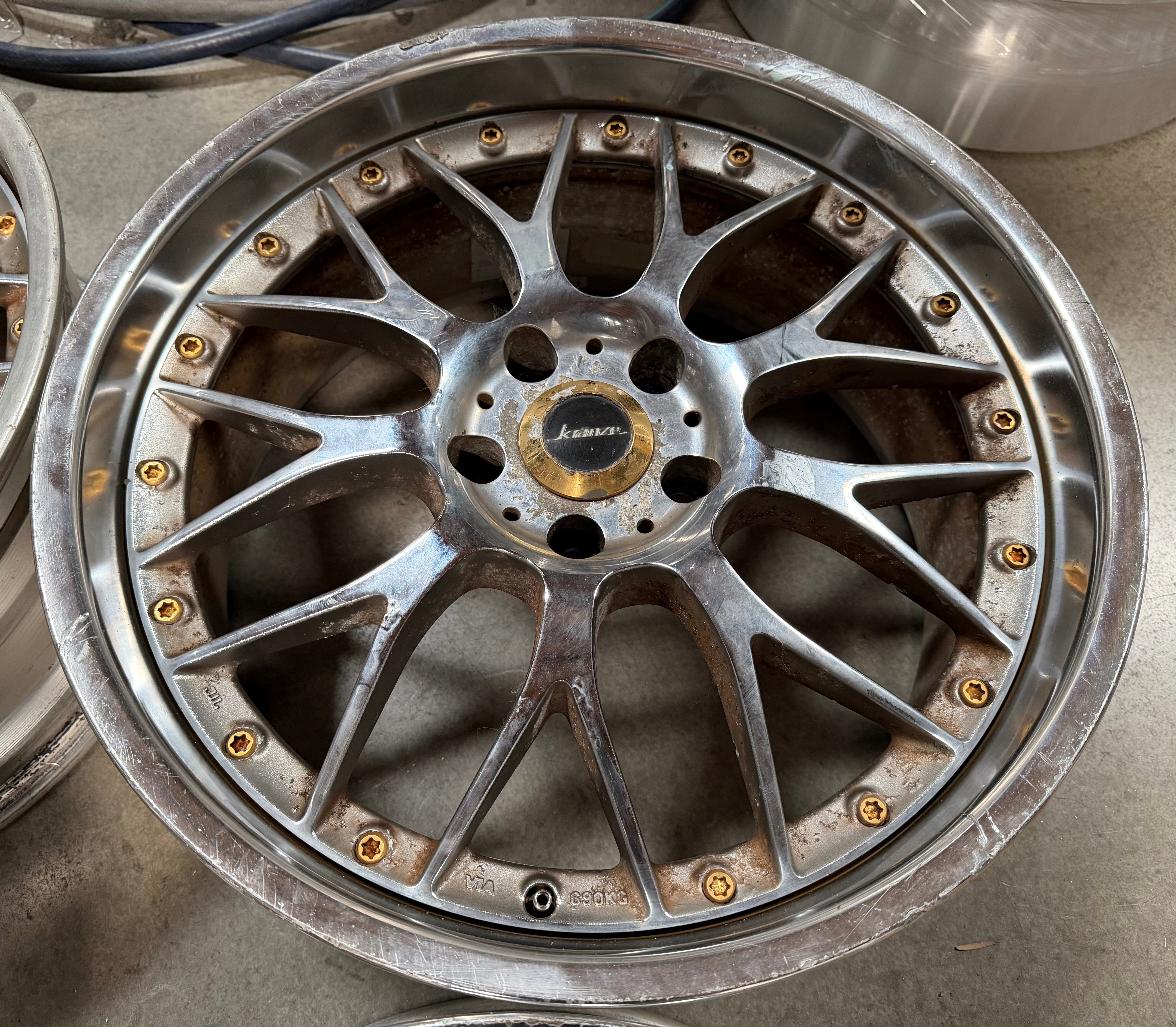 19” Weds ERM 5x114.3