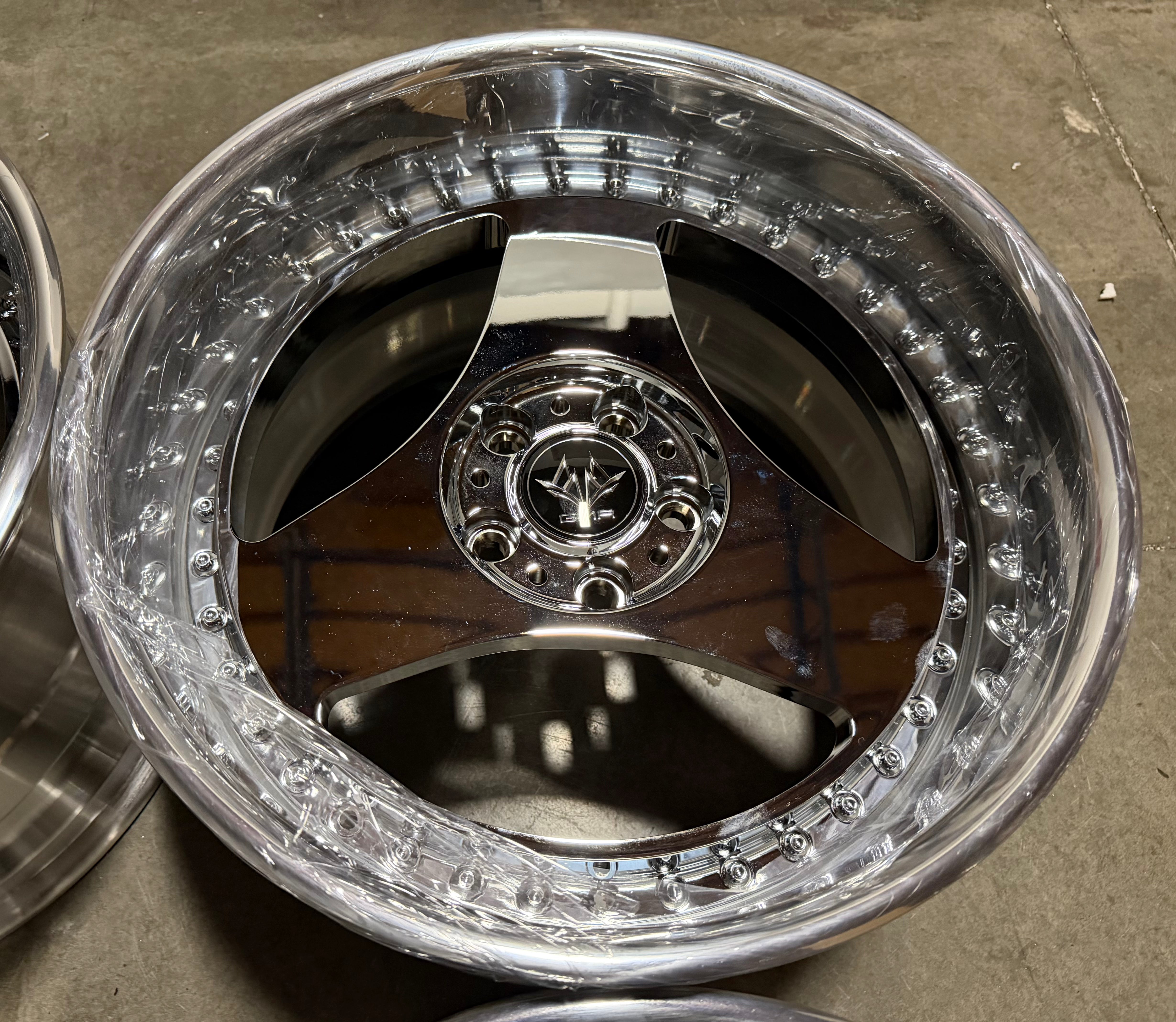 18” GMR Rajin chrome 5x114.3