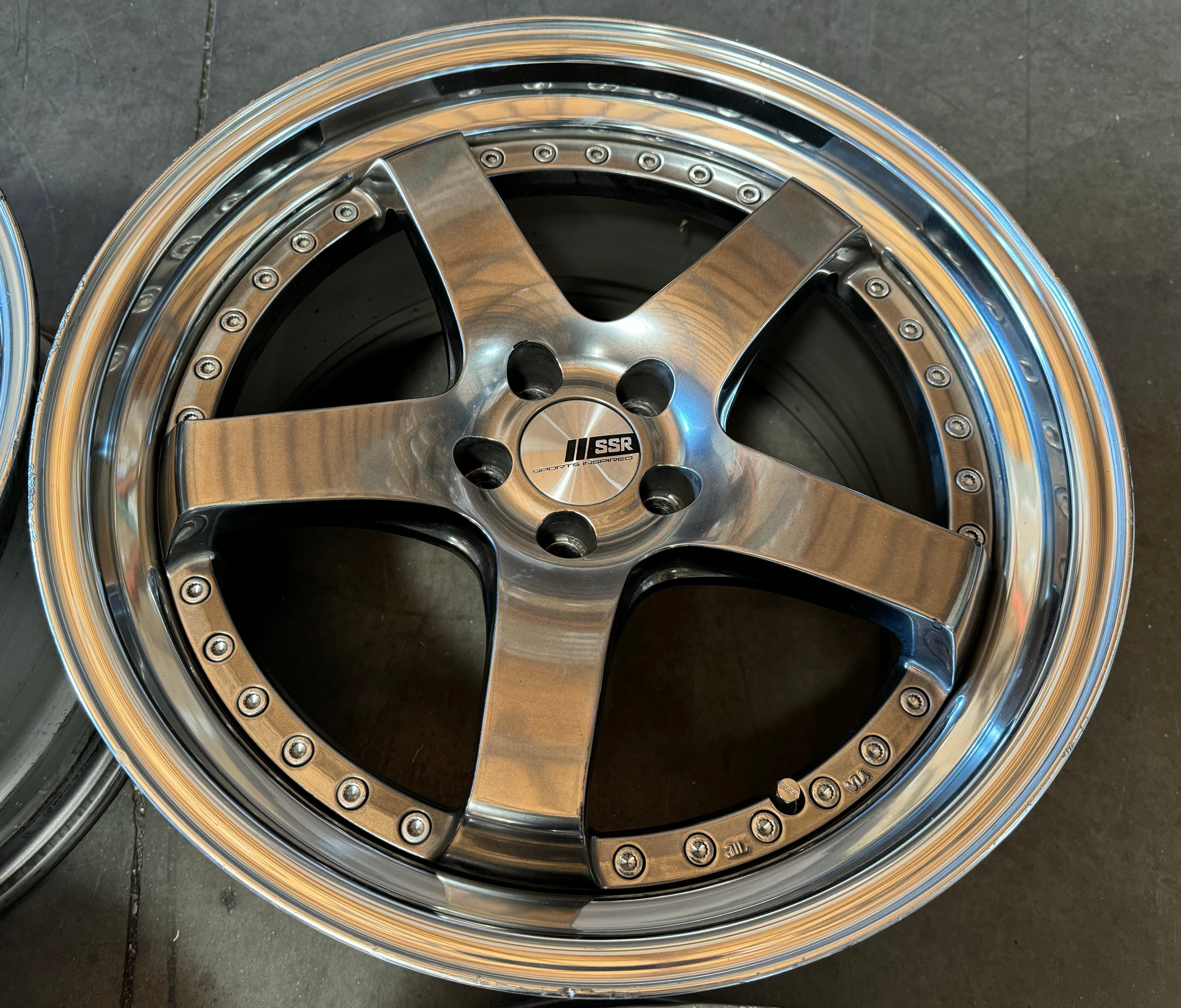 18” SSR SP-4 5x100