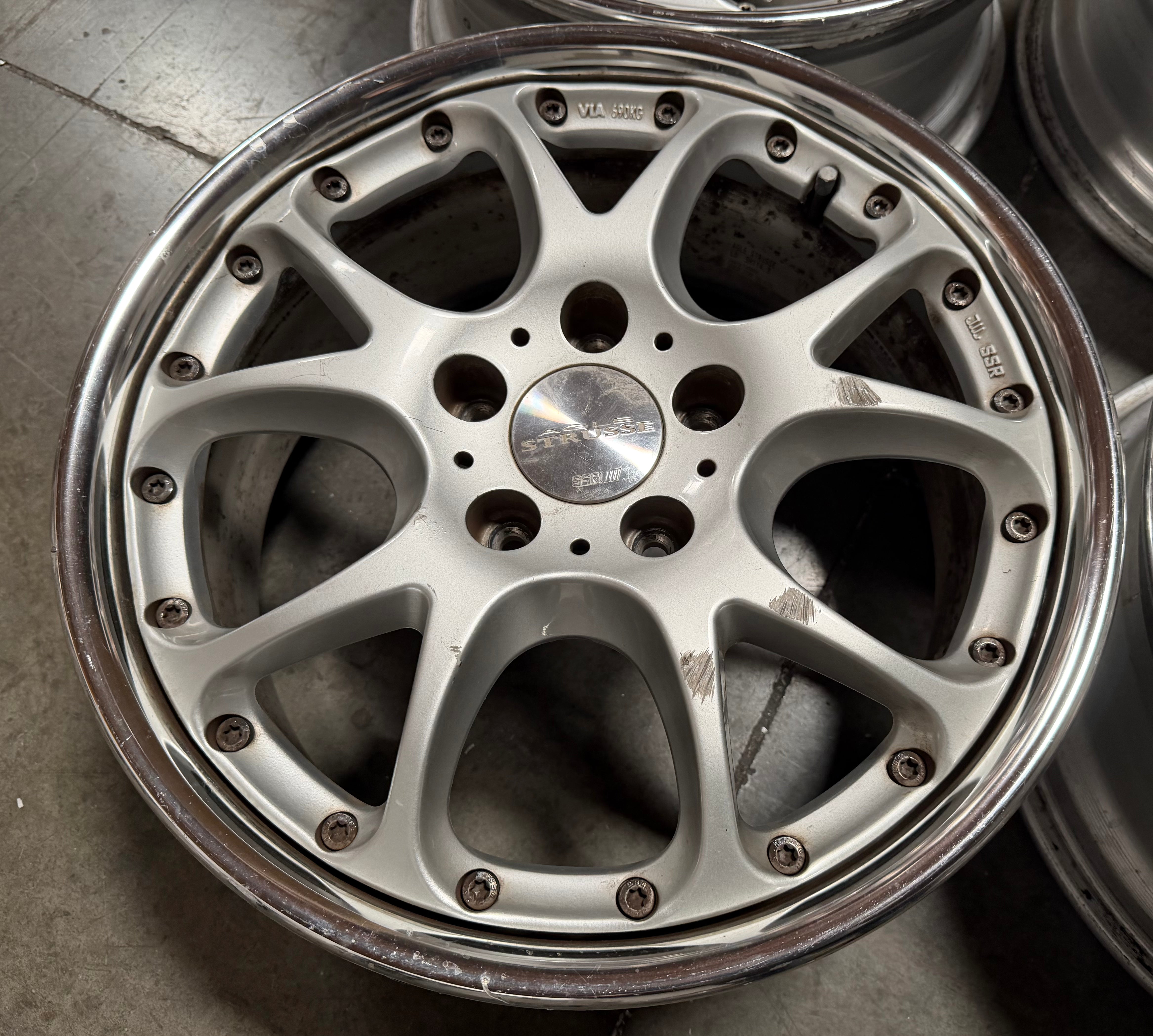 Strusse 17” SSR Agle Strusse 5x114.3