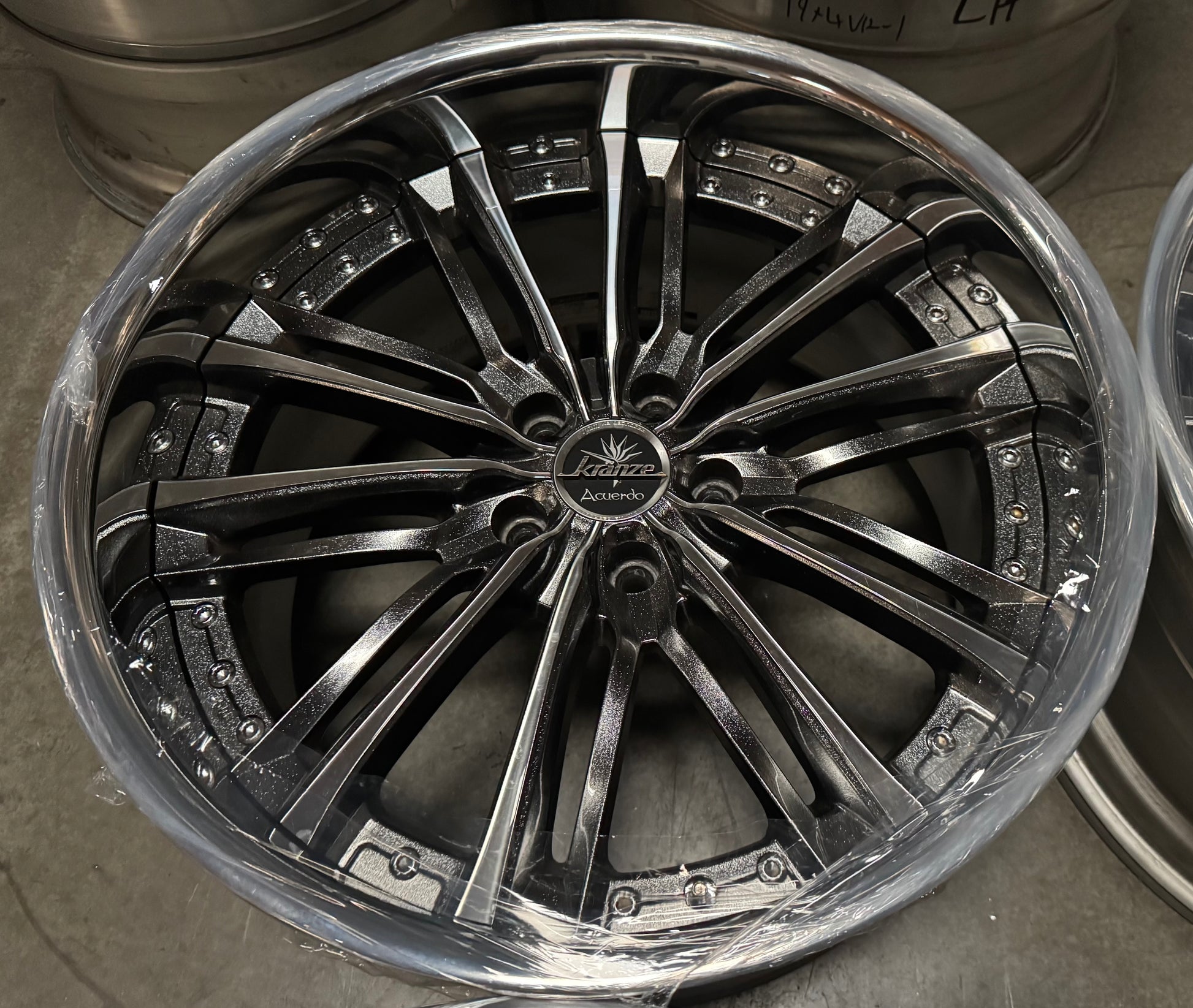 19” Weds Acuerdo 5x114.3 19” Weds Acuerdo 5x114.3