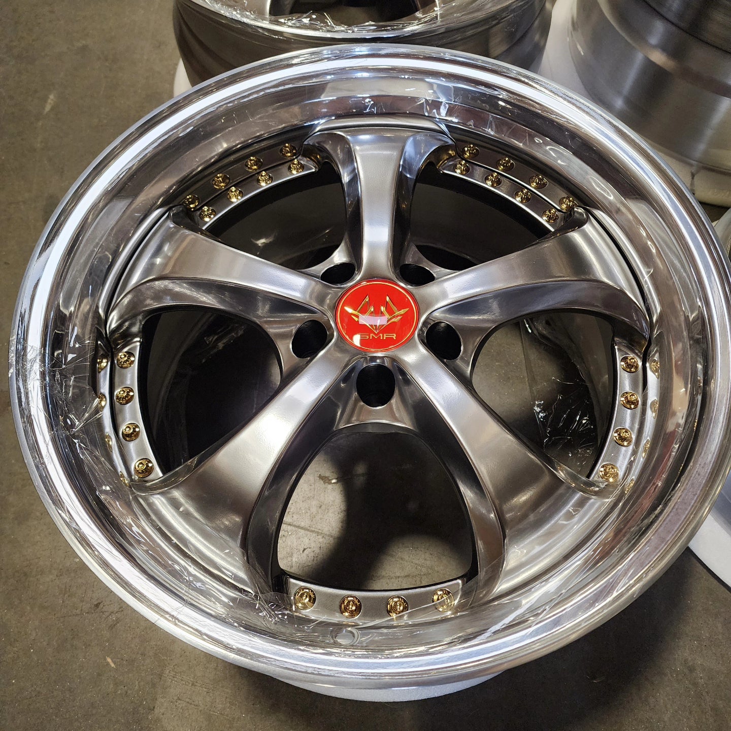 19" GMR Saint - 5x112