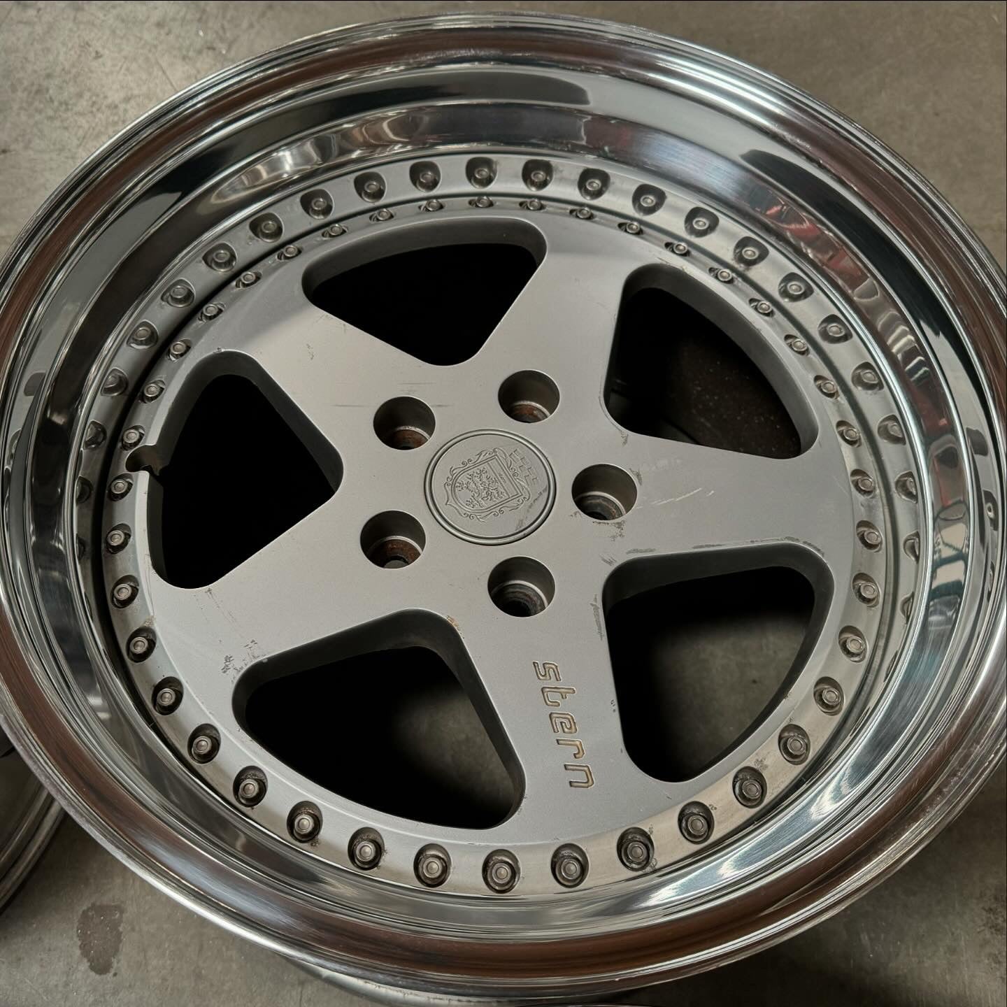 17” Stern 5 spoke 5x114.3