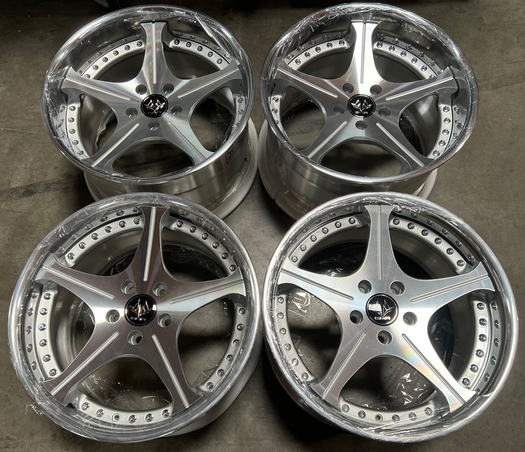 18” GMR Monarch 5x114.3