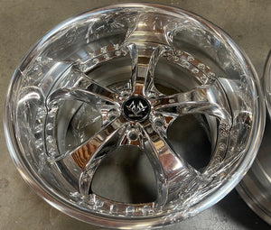 18” GMR Saint 5x114.3 Vacuum chrome
