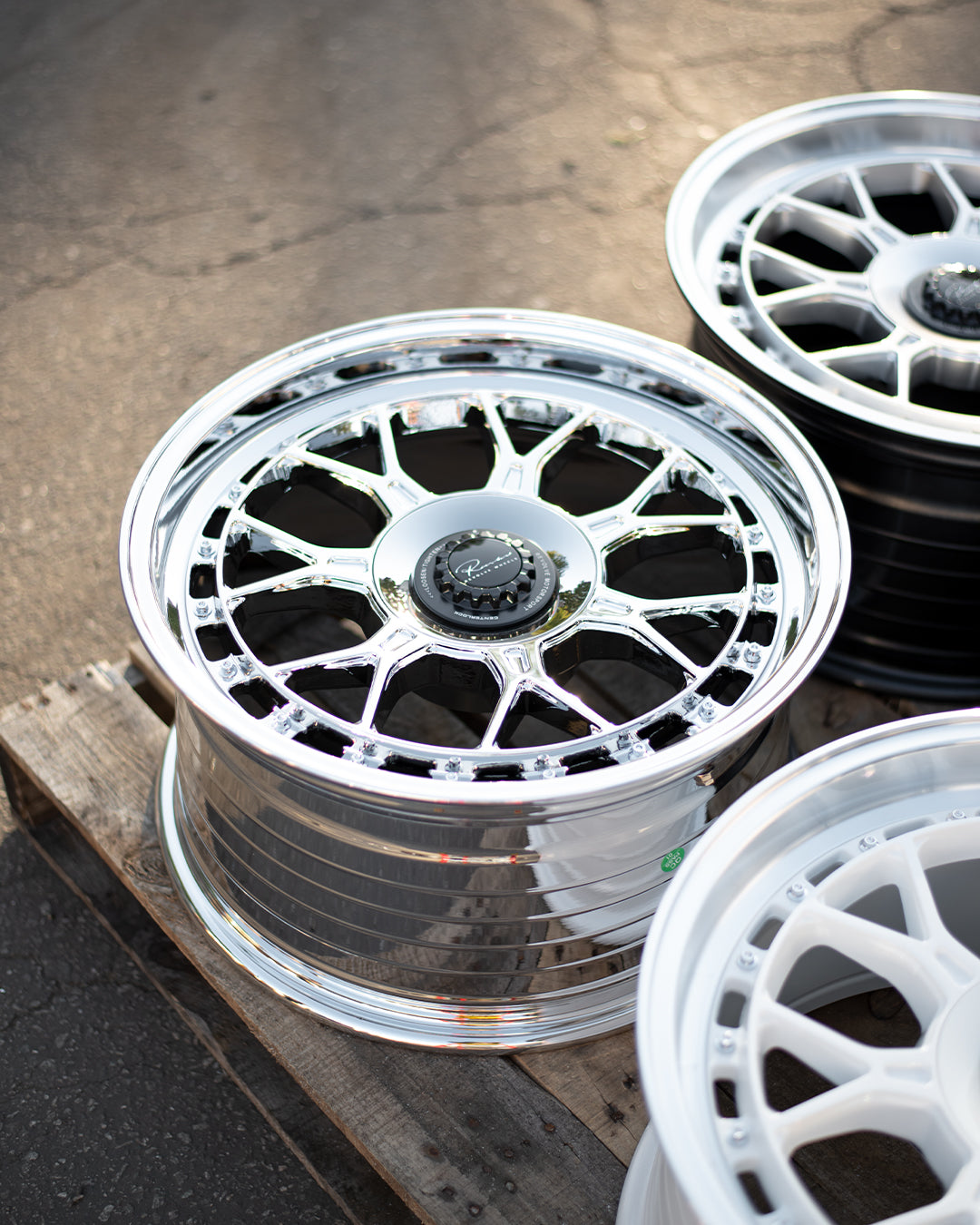 18” 9.5J REVOLVE APVD No.0622 5x100/114.3 ET22